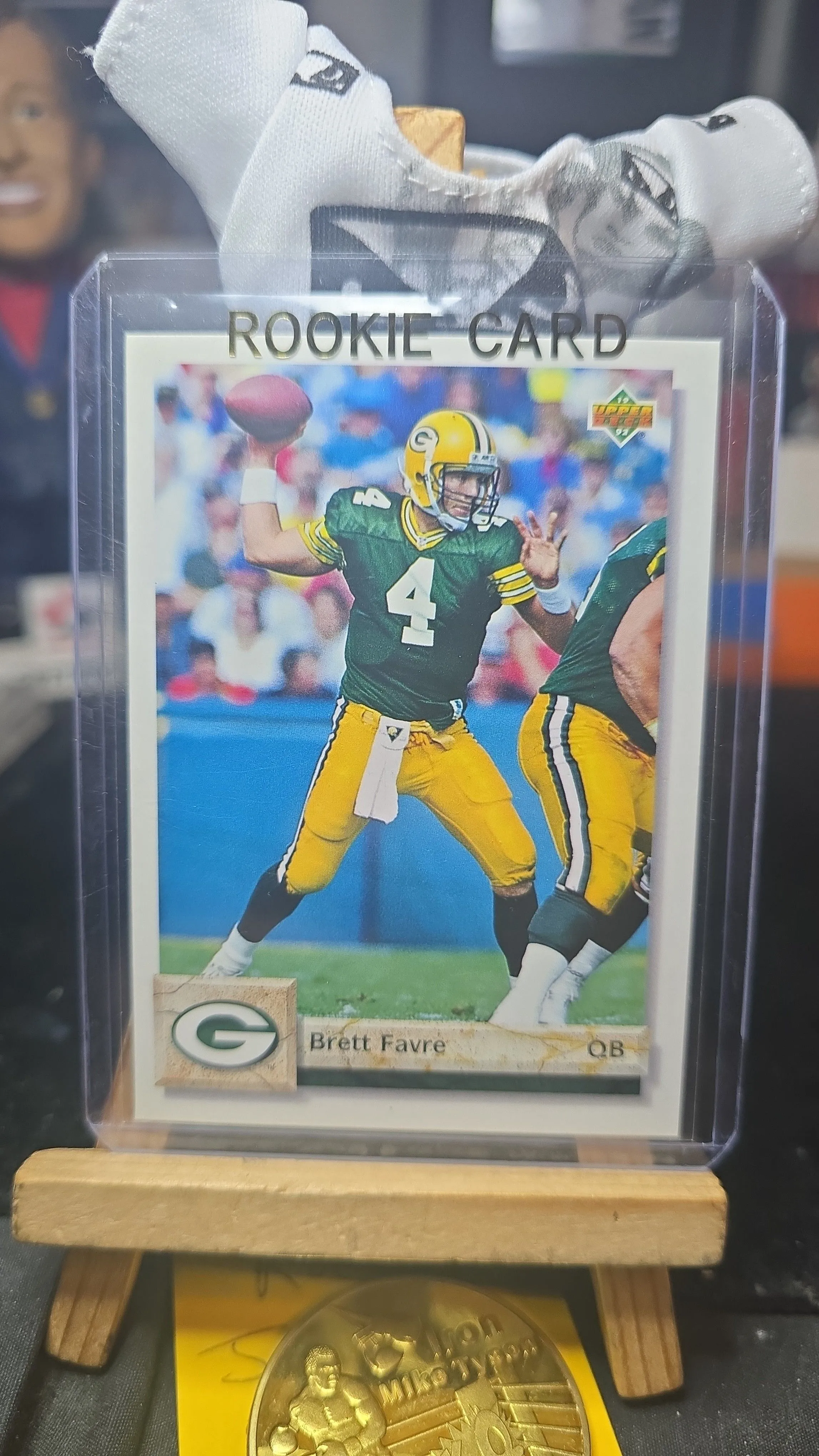 Product image for 1992 upper deck BRETT FAVRE RC