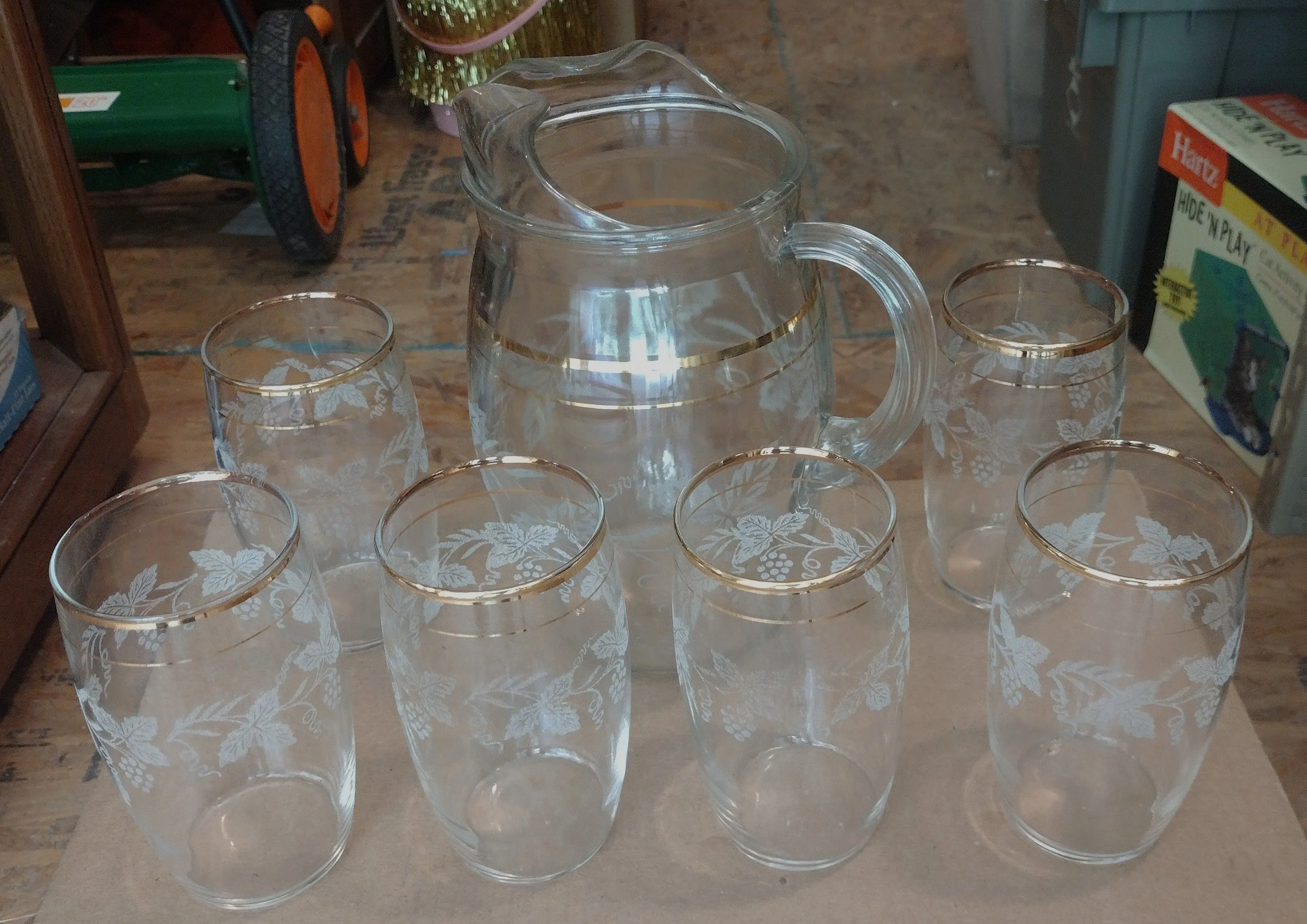 Product image for B21- 7 pc Tea & Pitcher Set