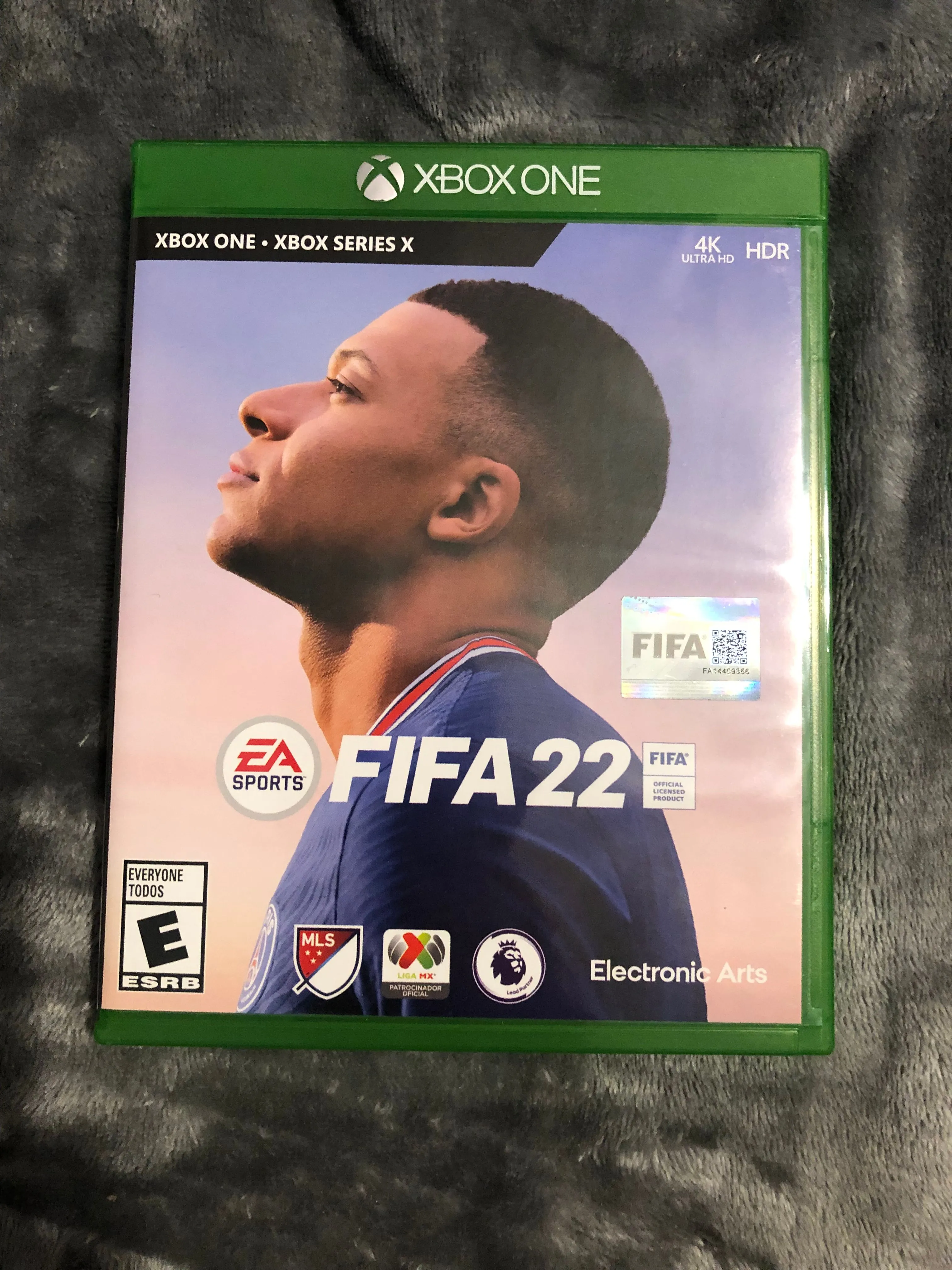 Product image for Xbox One FIFA 22