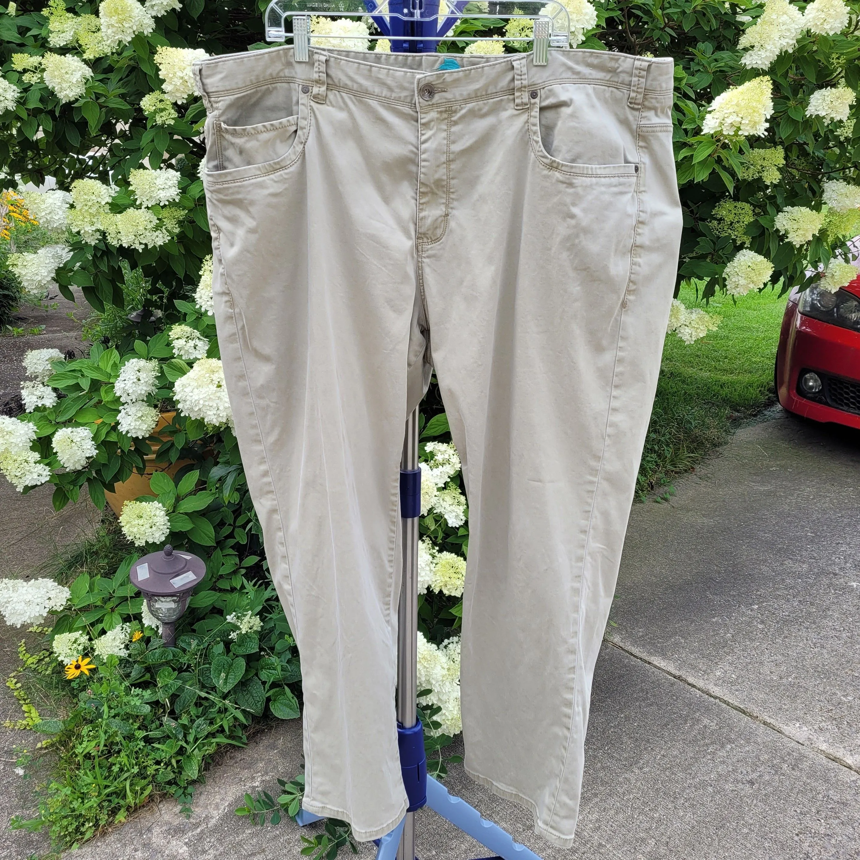Product image for R363 Tommy Bahama 46x30 Stretch Chinos