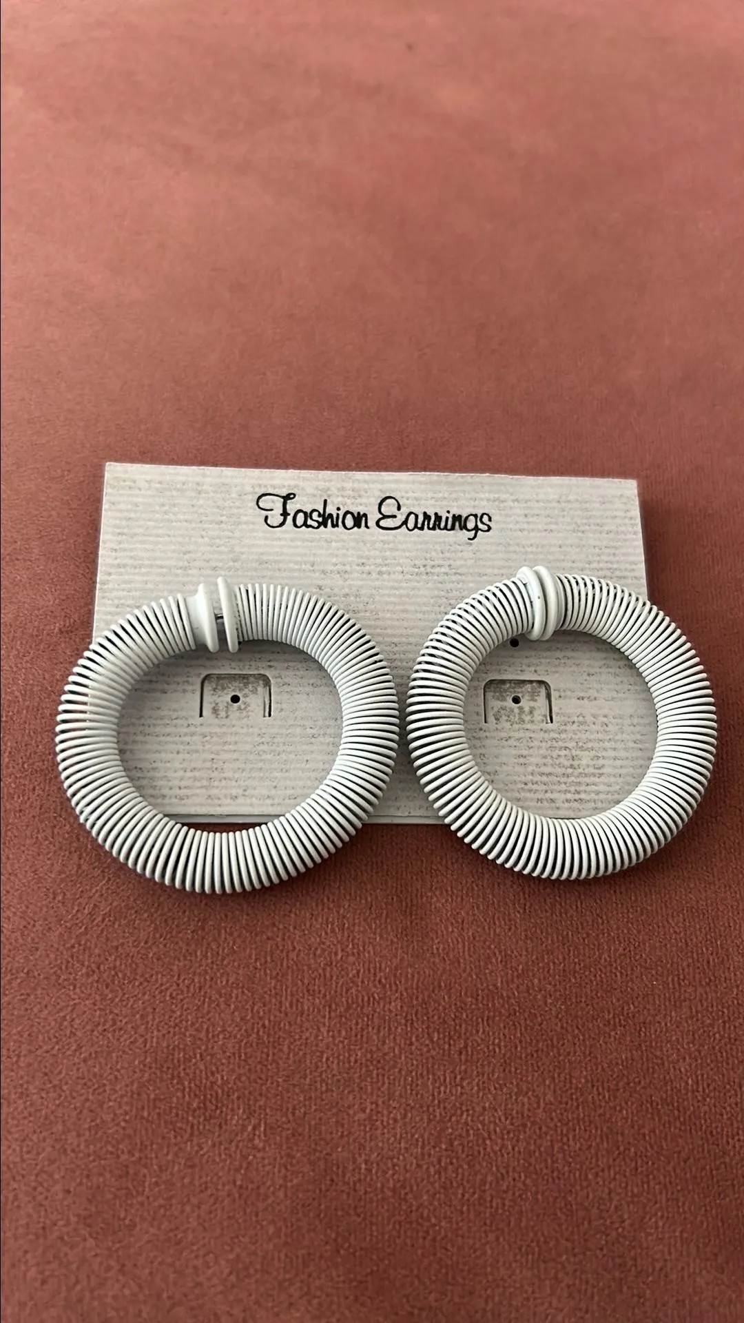 Product image for Slinky earrings