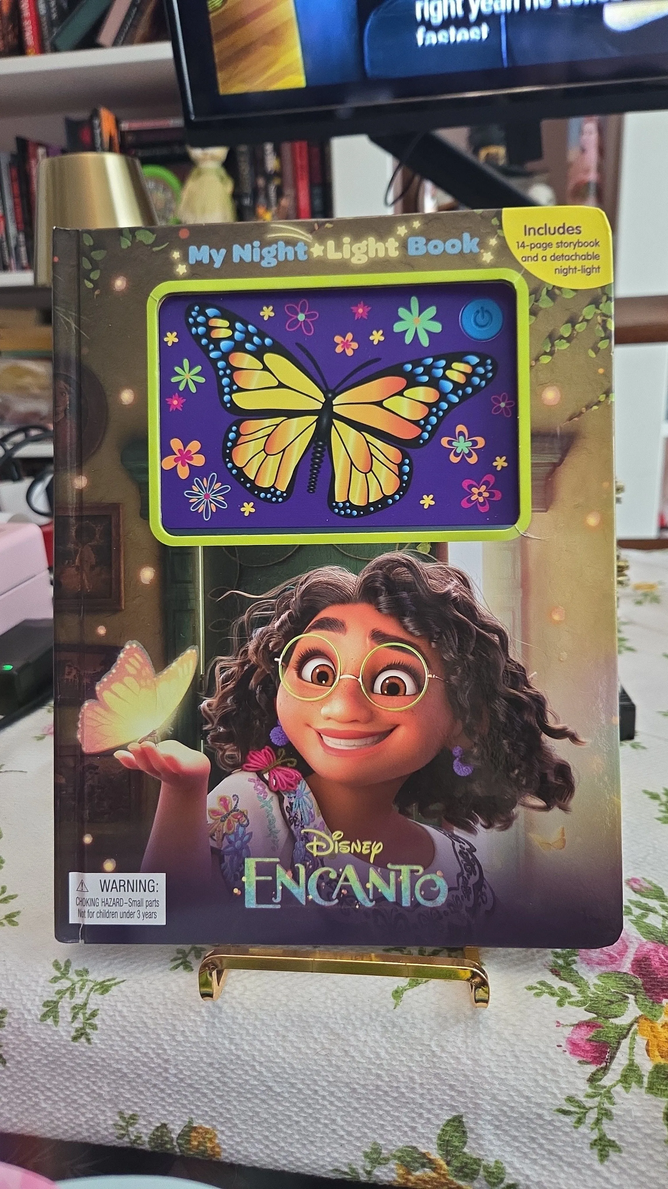 Product image for Encanto Night Light Book