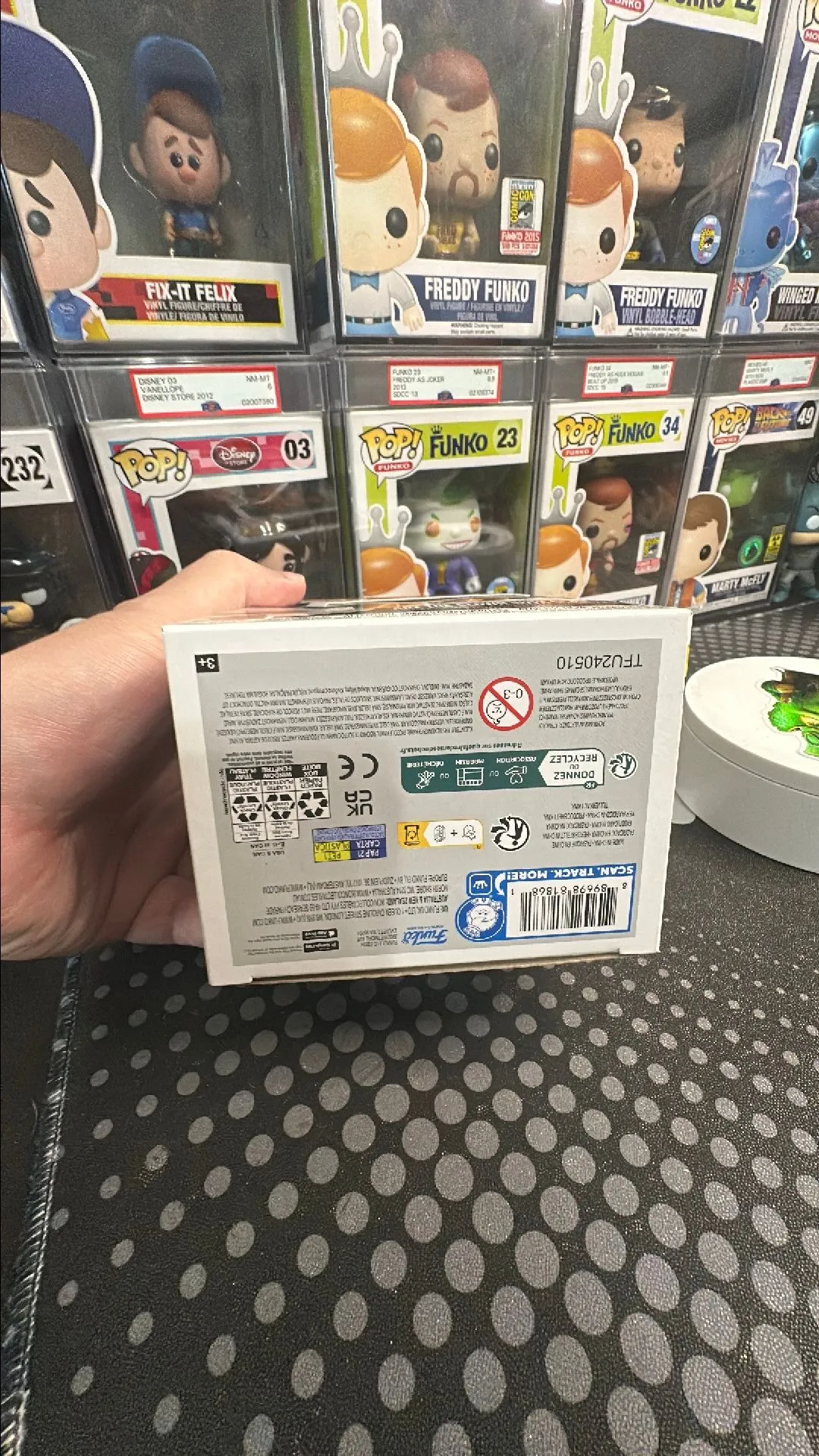 Listing Image Blurred Background