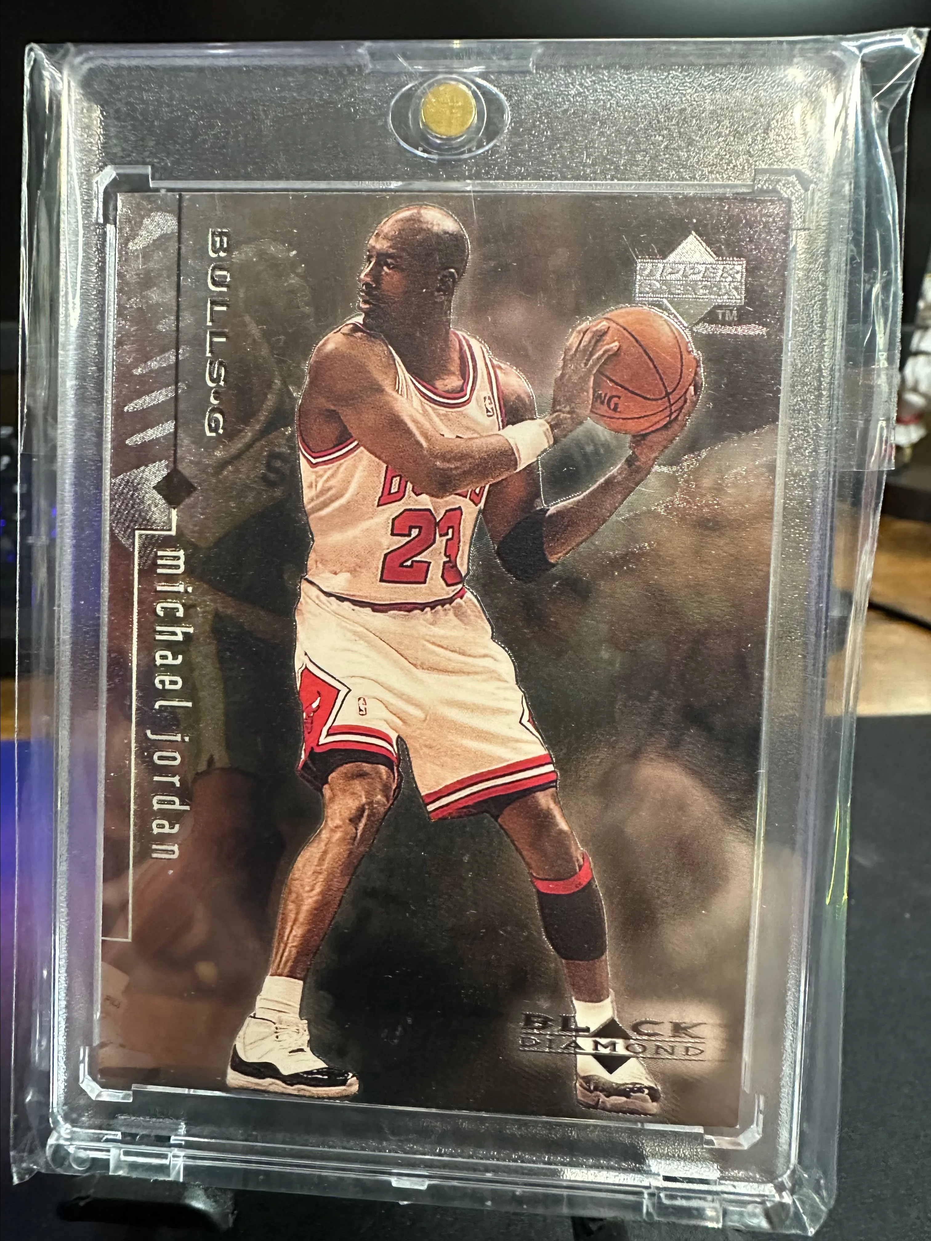 Product image for MICHAEL JORDAN 1999-2000 UPPER DECK BLACK DIAMOND CHICAGO BULLS