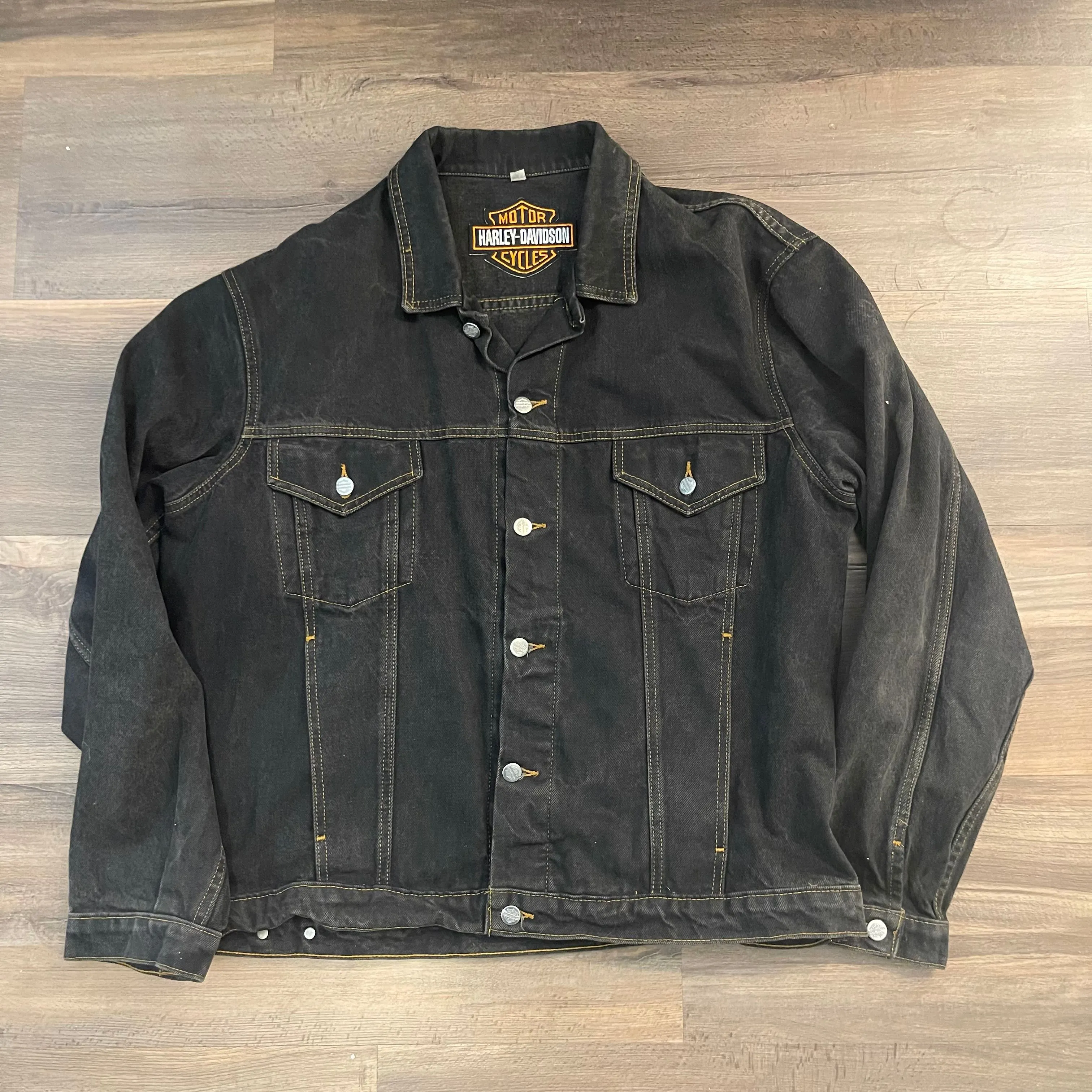 Listing Image Blurred Background