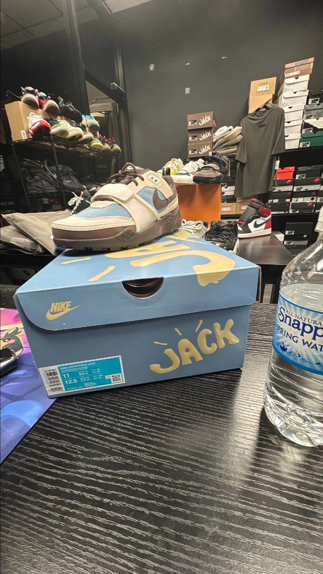 Product image for Travis Zoom size 11