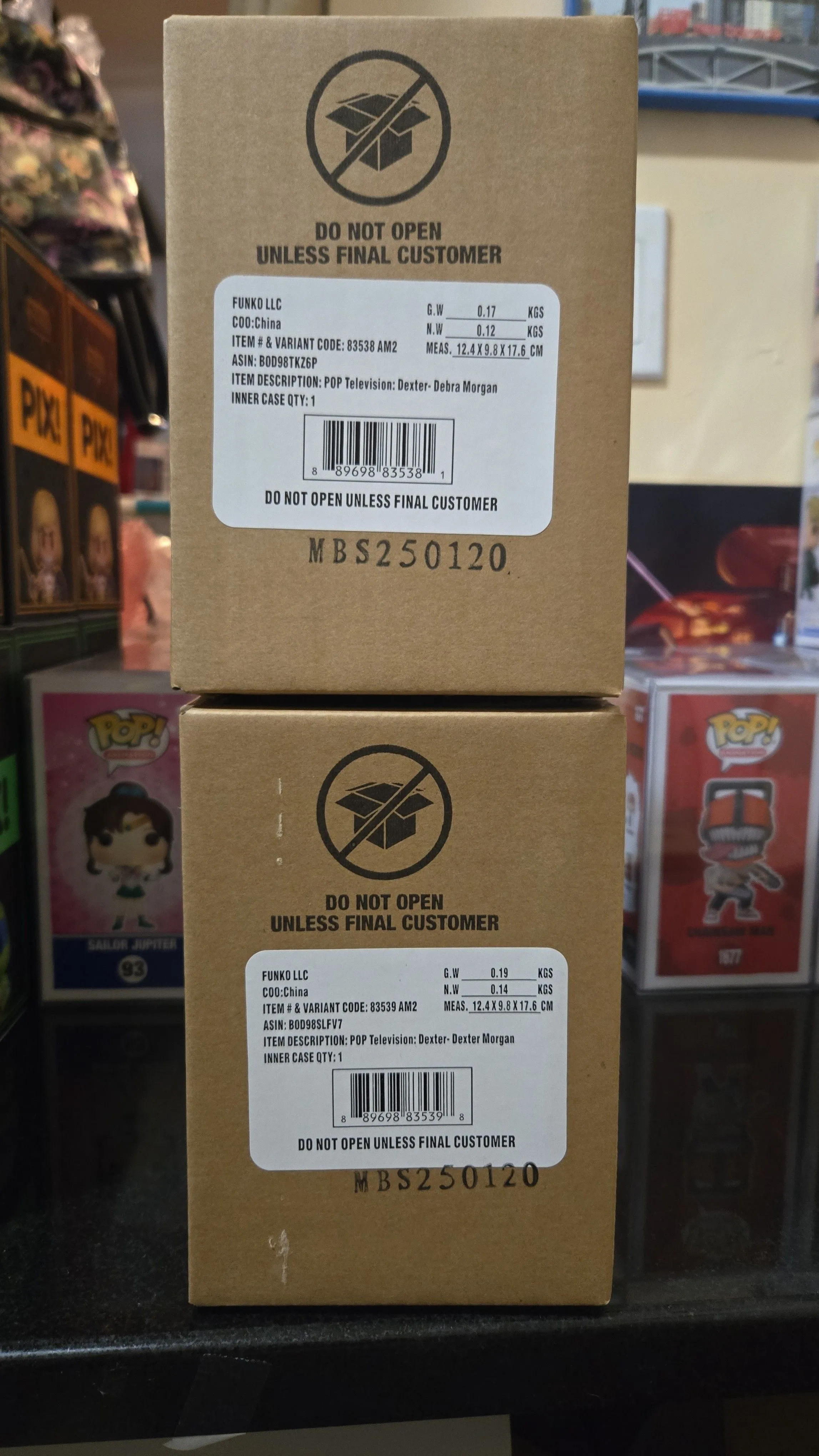 Product image for Dexter & Debra Morgan set of 2 sealed 