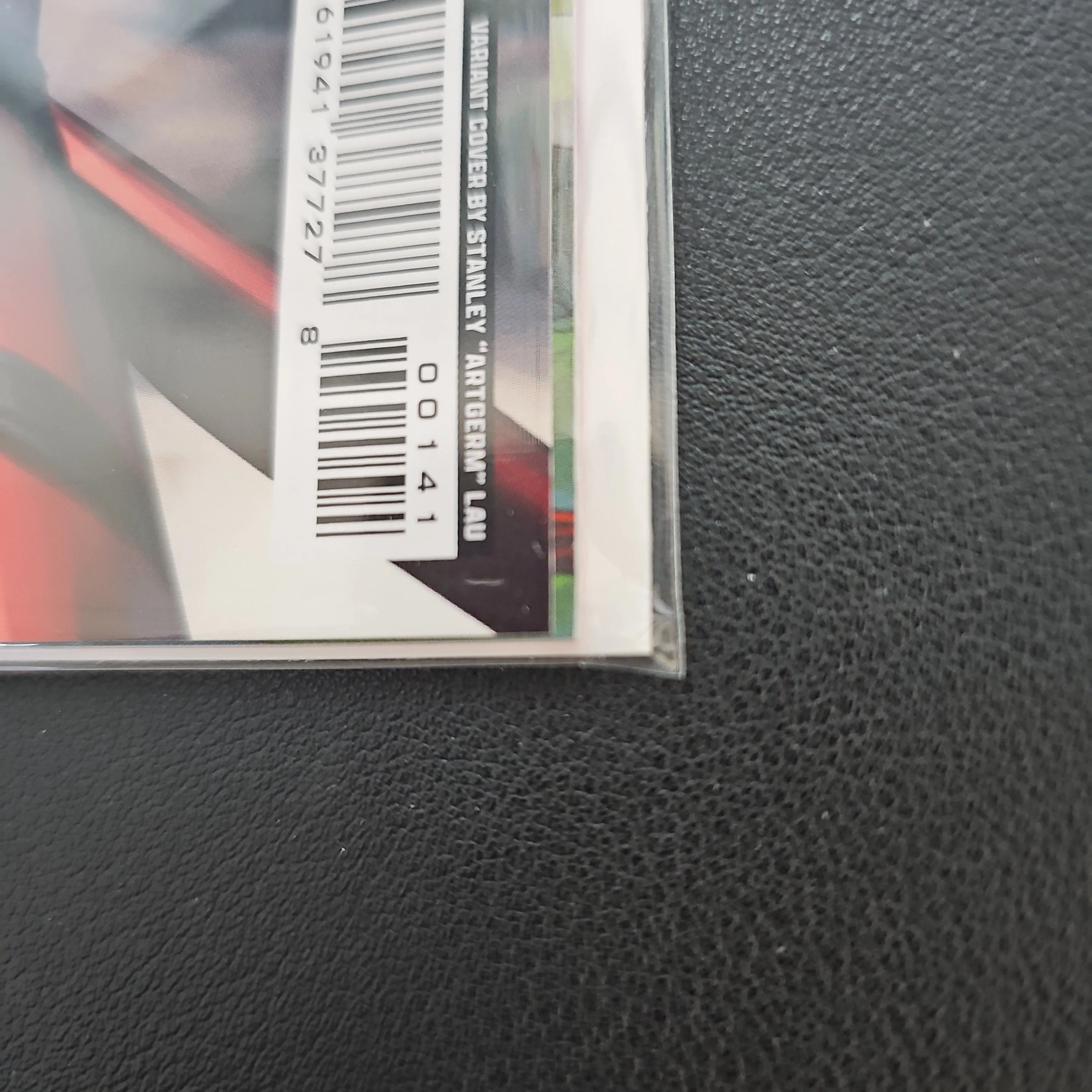 Listing Image Blurred Background