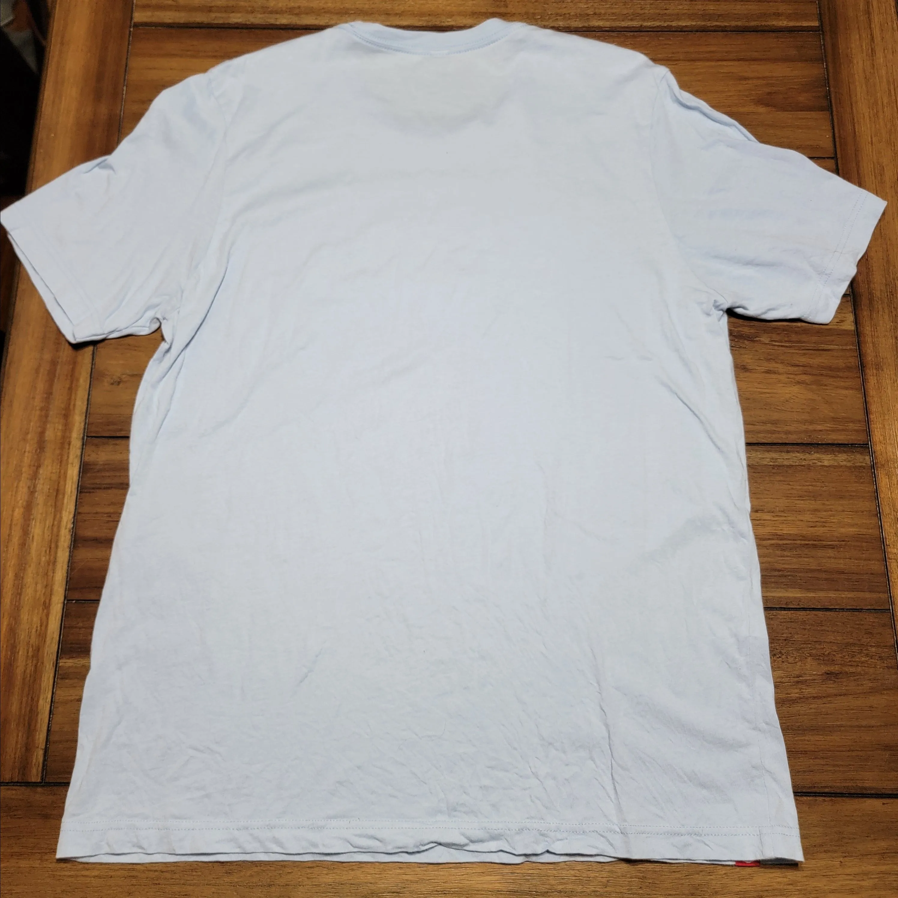 Listing Image Blurred Background