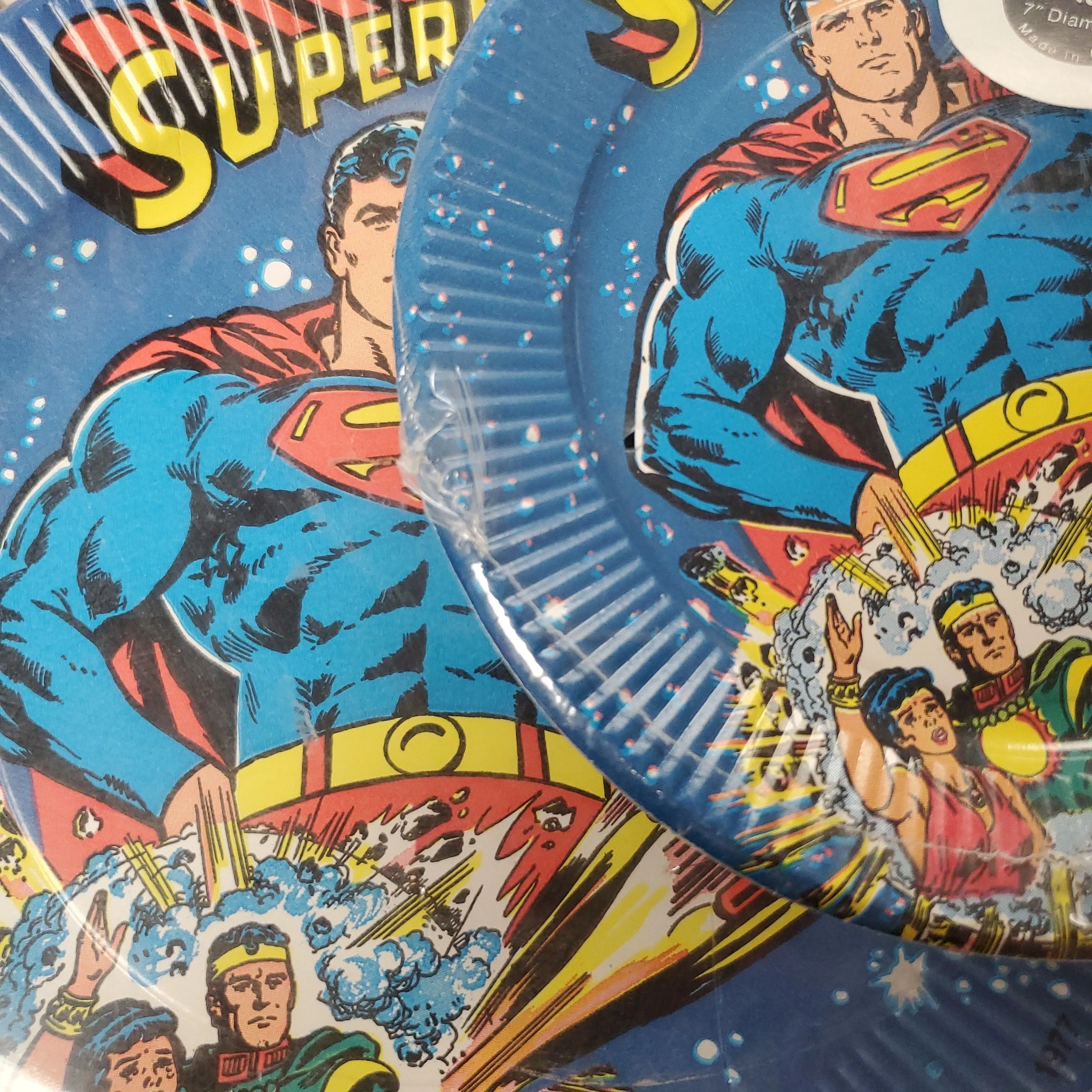 Product image for Superman Vintage 1977 Paper Plates 8 Packs x2 Factory Sealed Large/Small NOS