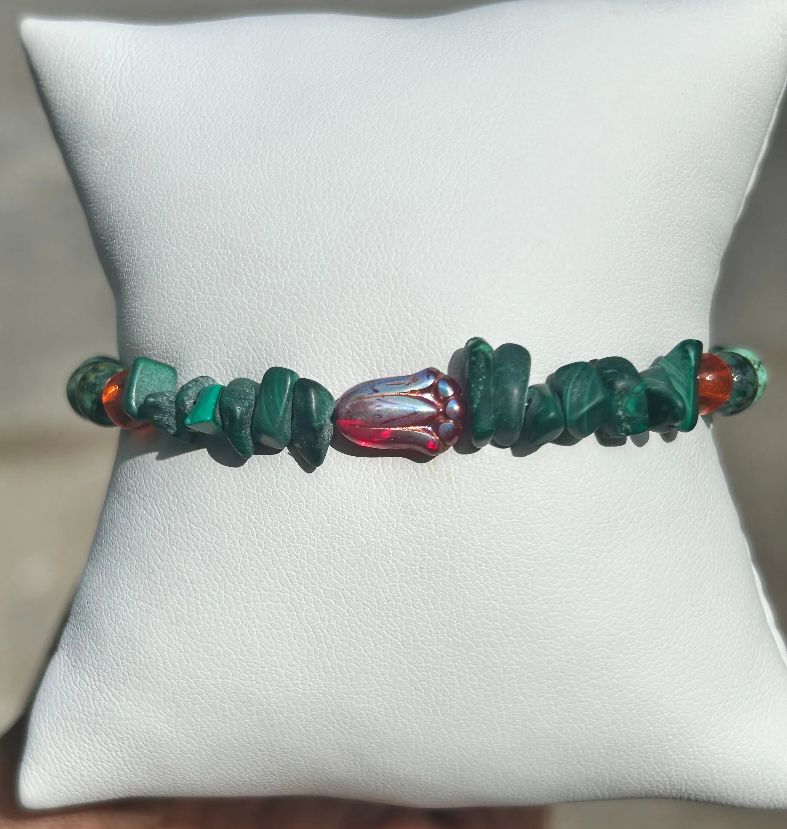 Product image for Malachite and Red tulip Czech Adjustable Bracelet