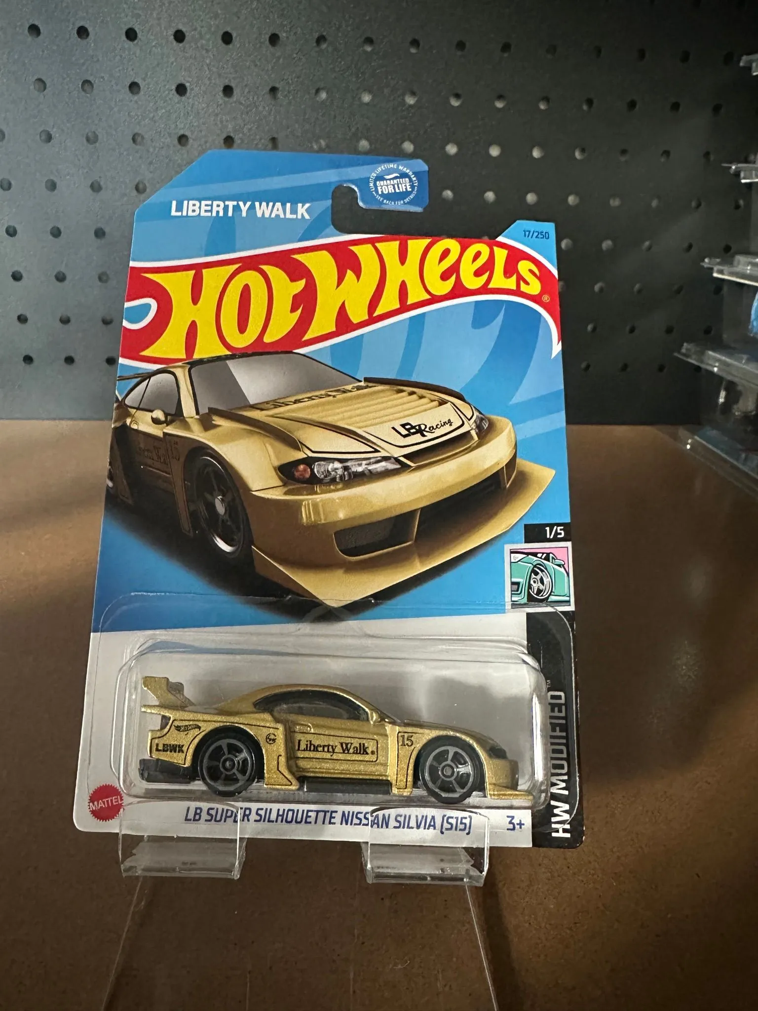 8fd122bb-d656-430e-aa69-c7b95e2d9eda