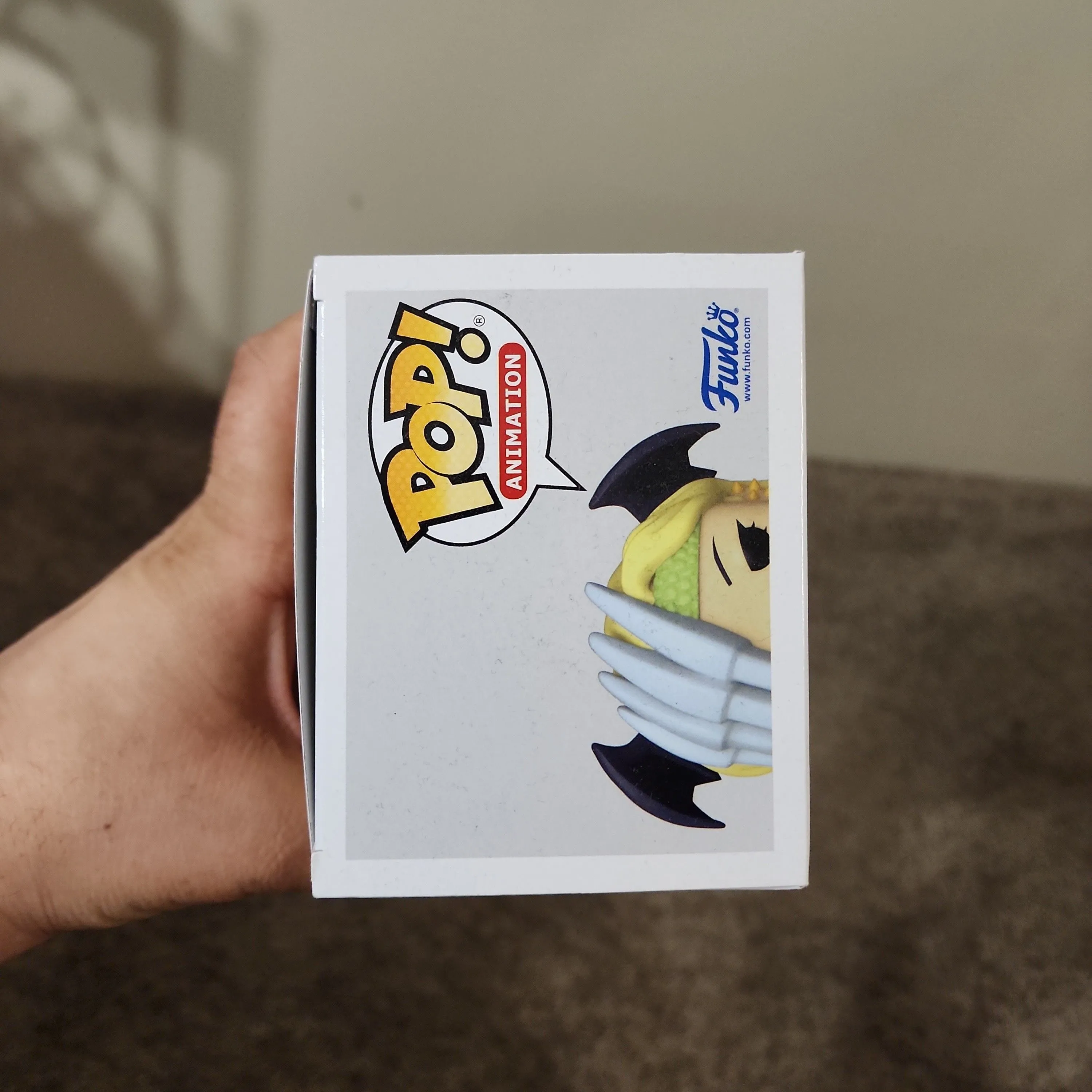 Listing Image Blurred Background