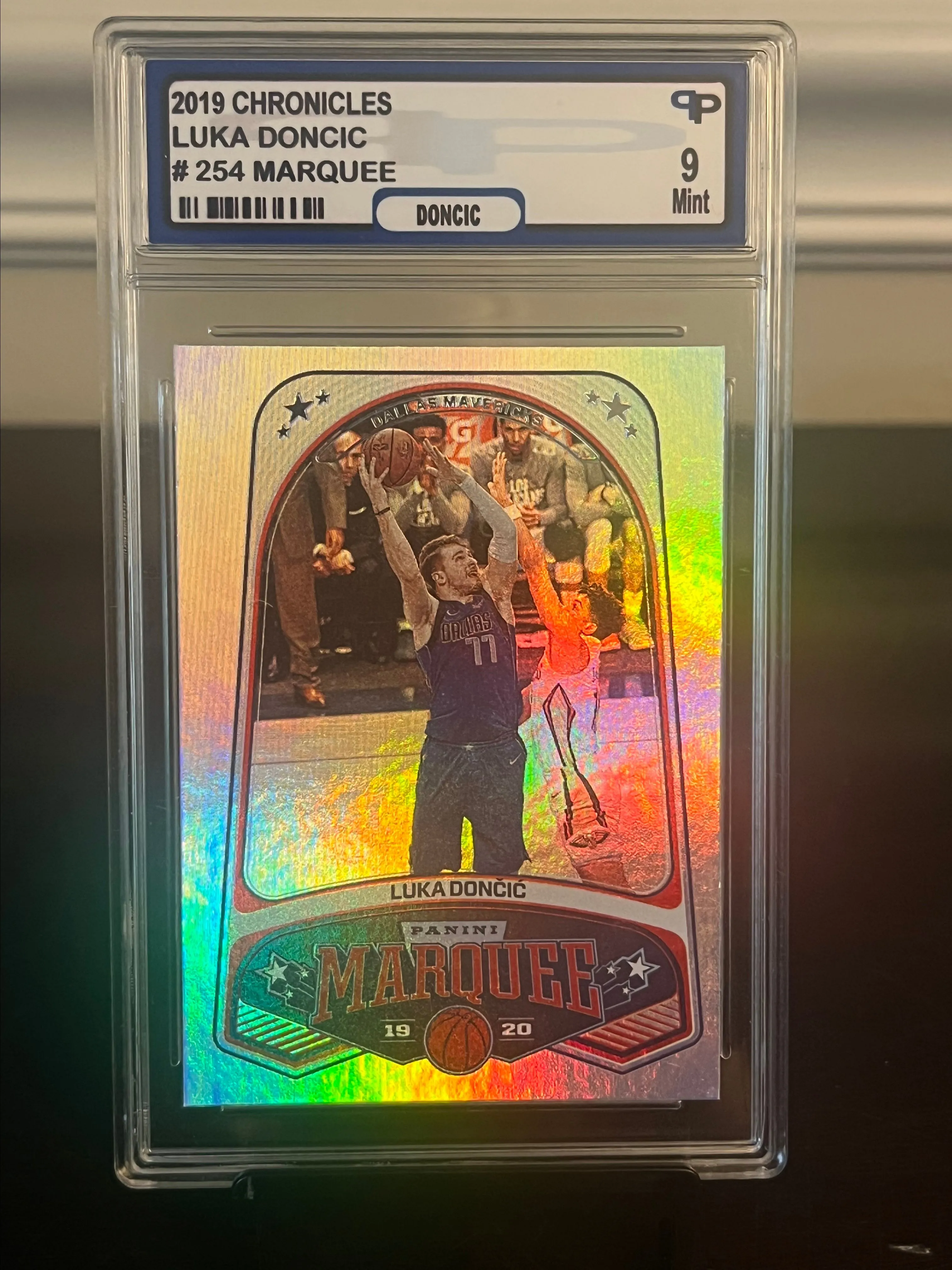 Product image for 2019 Luka Doncic Marquee Silver Prizm - Graded Mint 9
