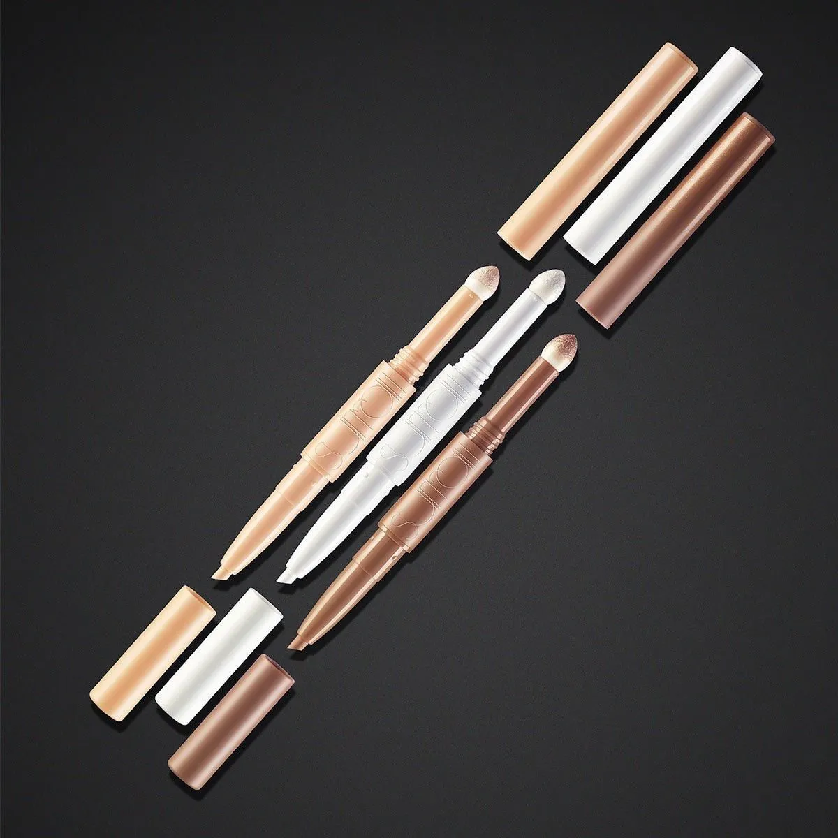 Listing Image Blurred Background