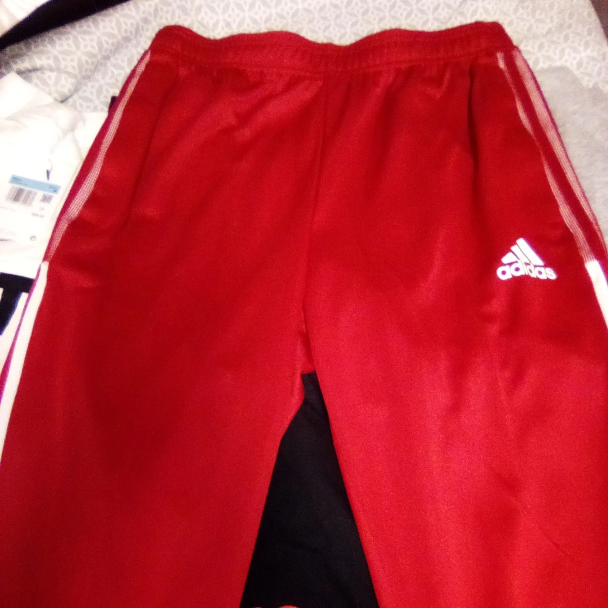 Product image for Men's Adidas pants / joggers size Medium