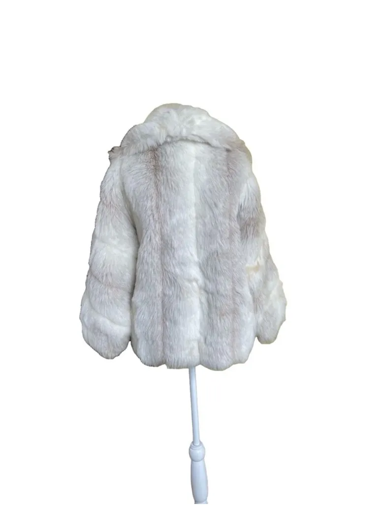 Listing Image Blurred Background