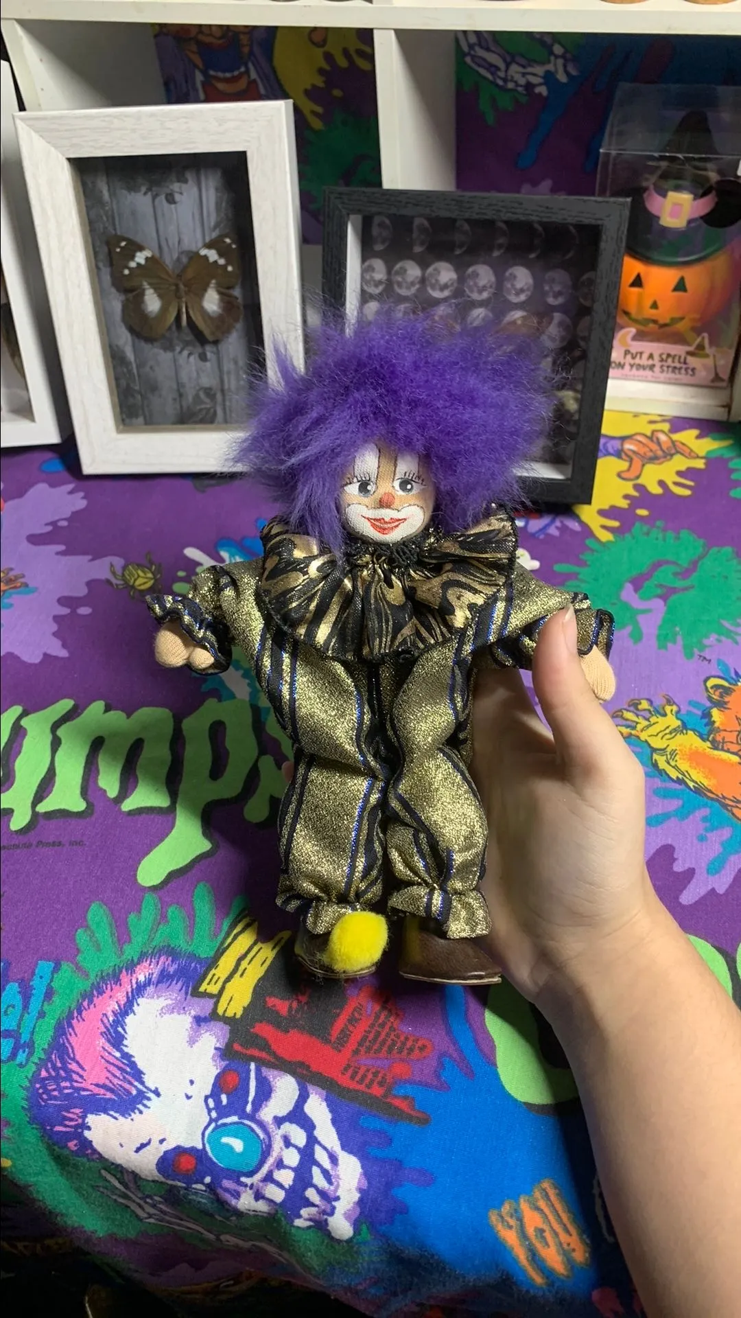 Product image for Vintage fabric hand painted face clown