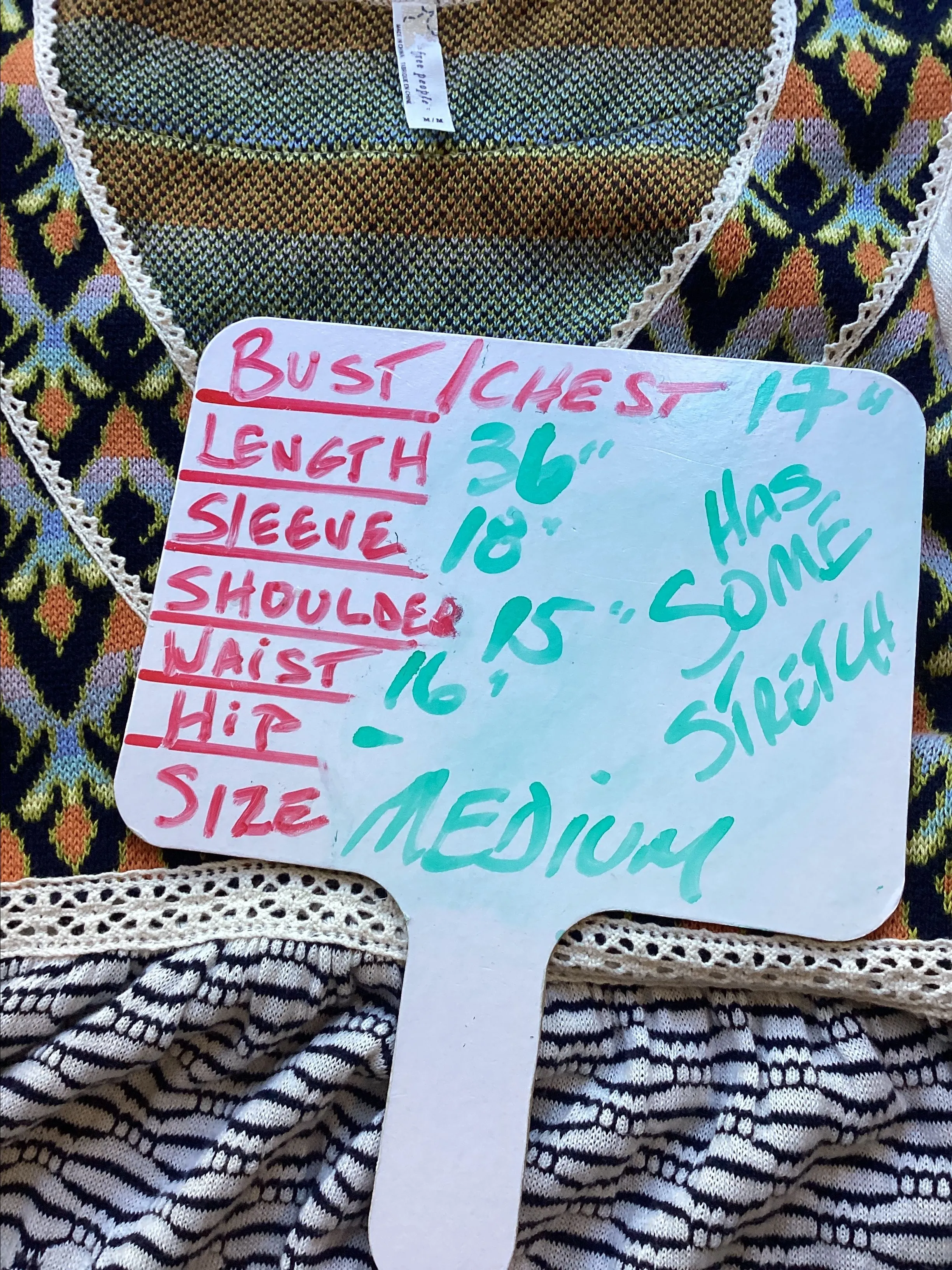 Listing Image Blurred Background