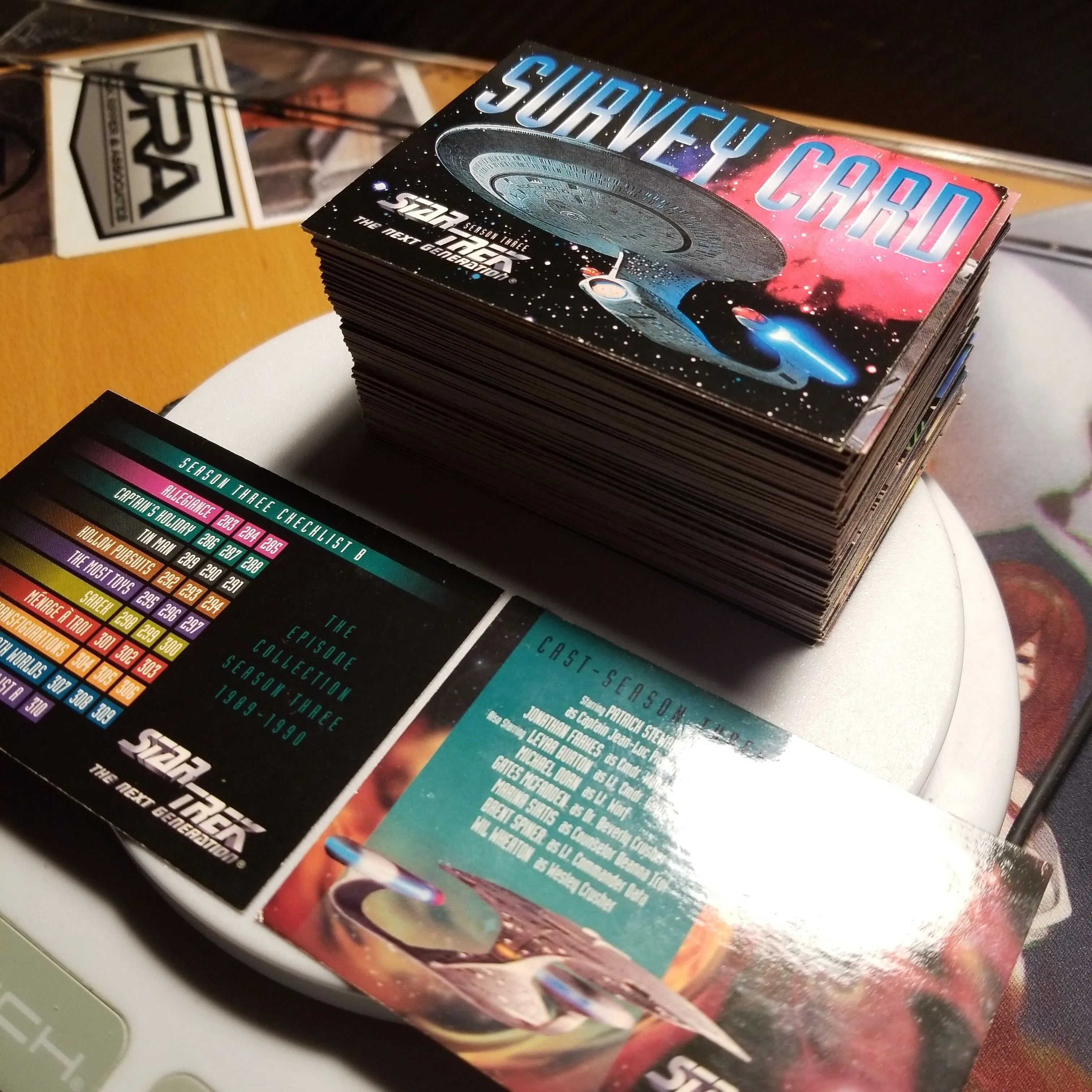 Product image for Star Trek: The Next Generation Season 3 Trading Card Set