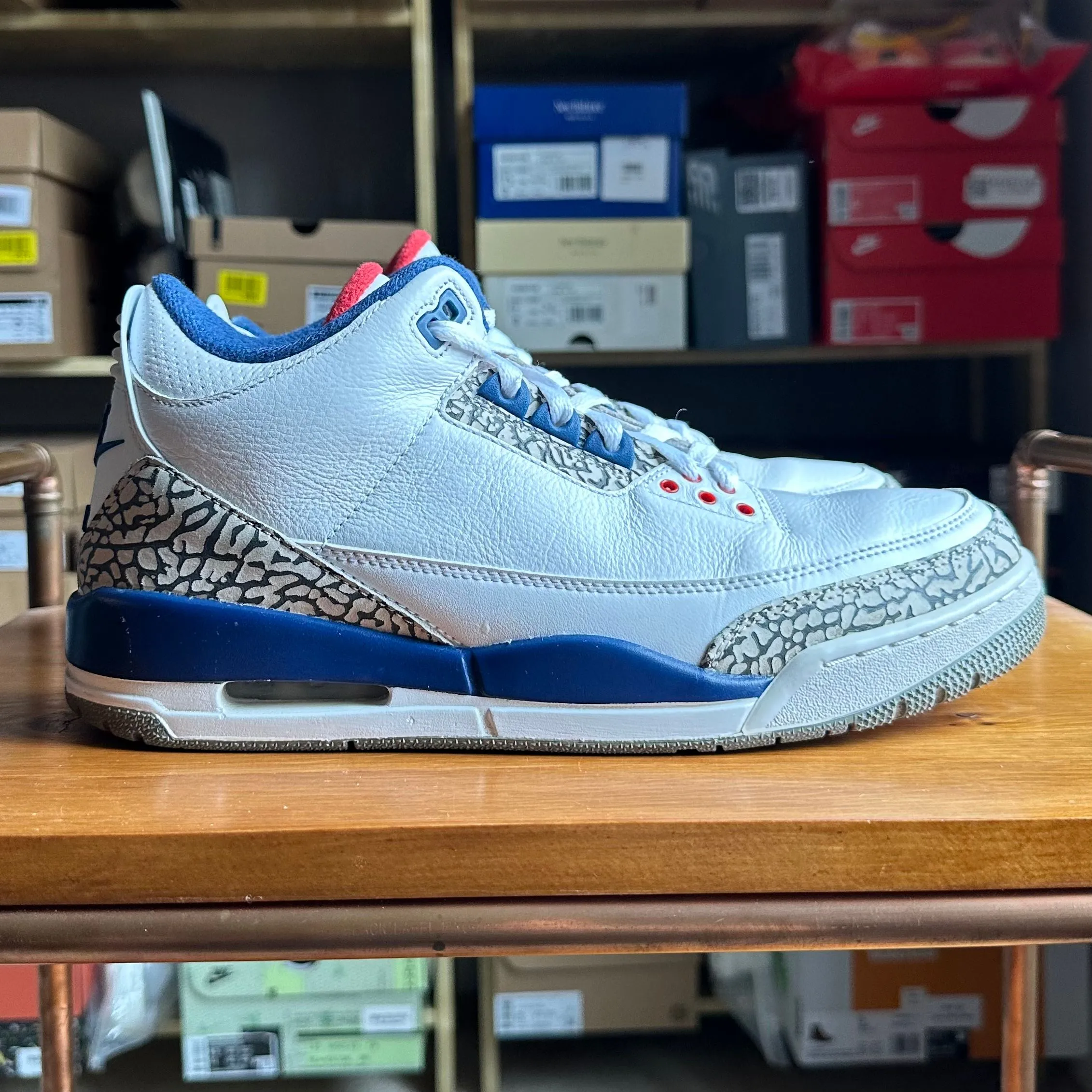Product image for Preloved Air Jordan 3 Retro - True Blue (UK 9) - No Box