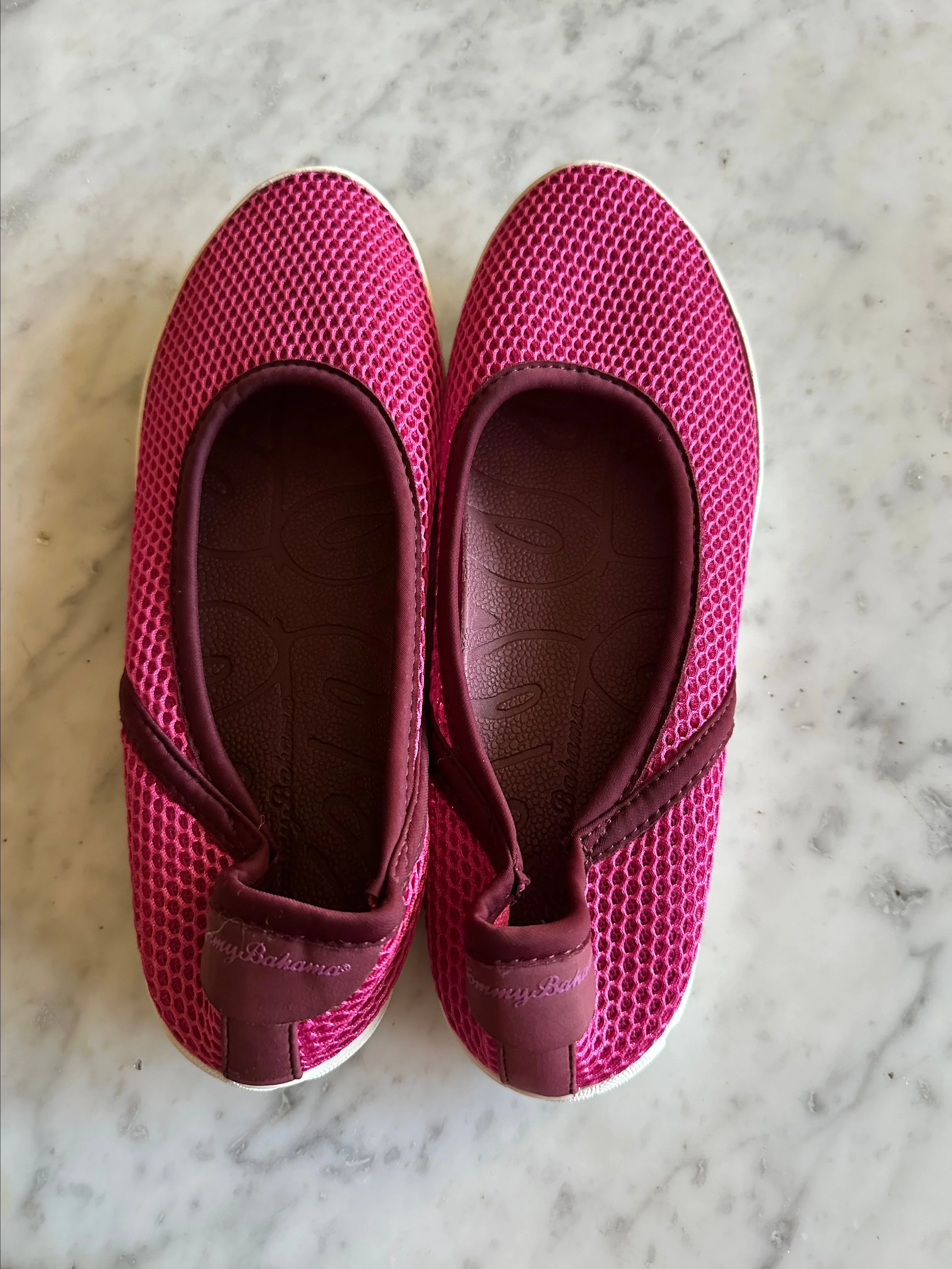 Product image for NWT Tommy Bahamas water/active flats