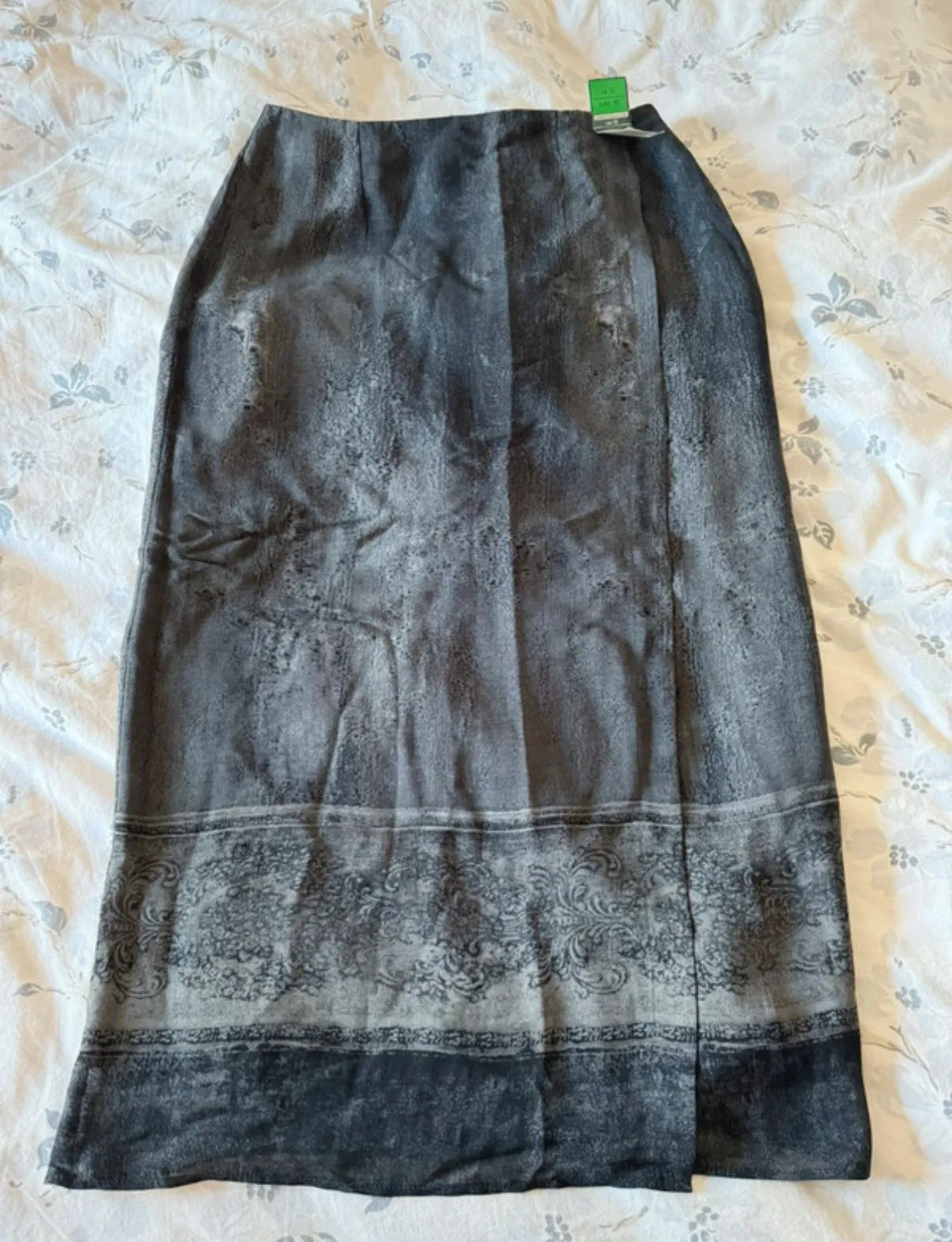 Product image for Vintage black grey midi skirt