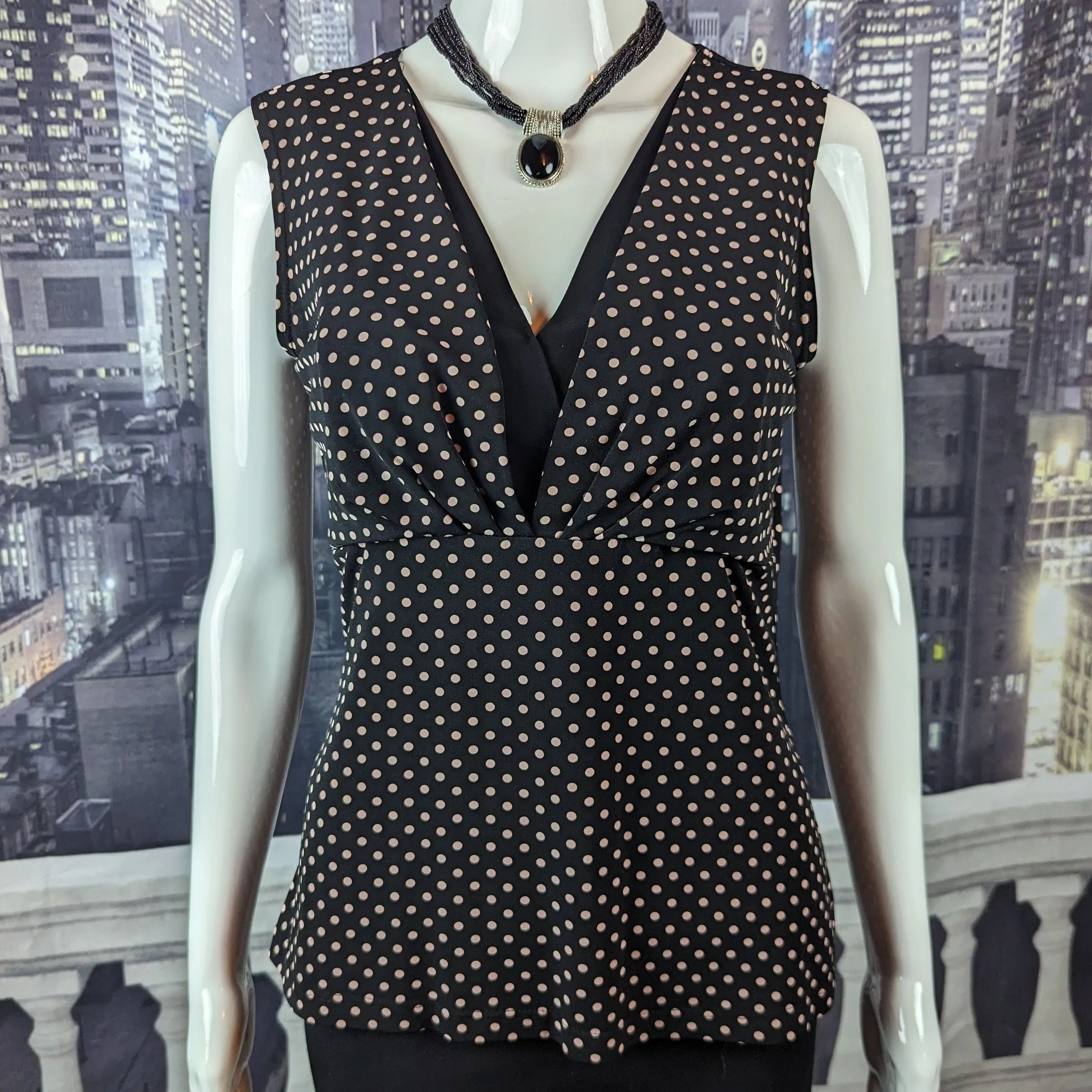 Product image for j.t.b. sz M Black Sleeveless V-Neck Top With Pink Polka Dots