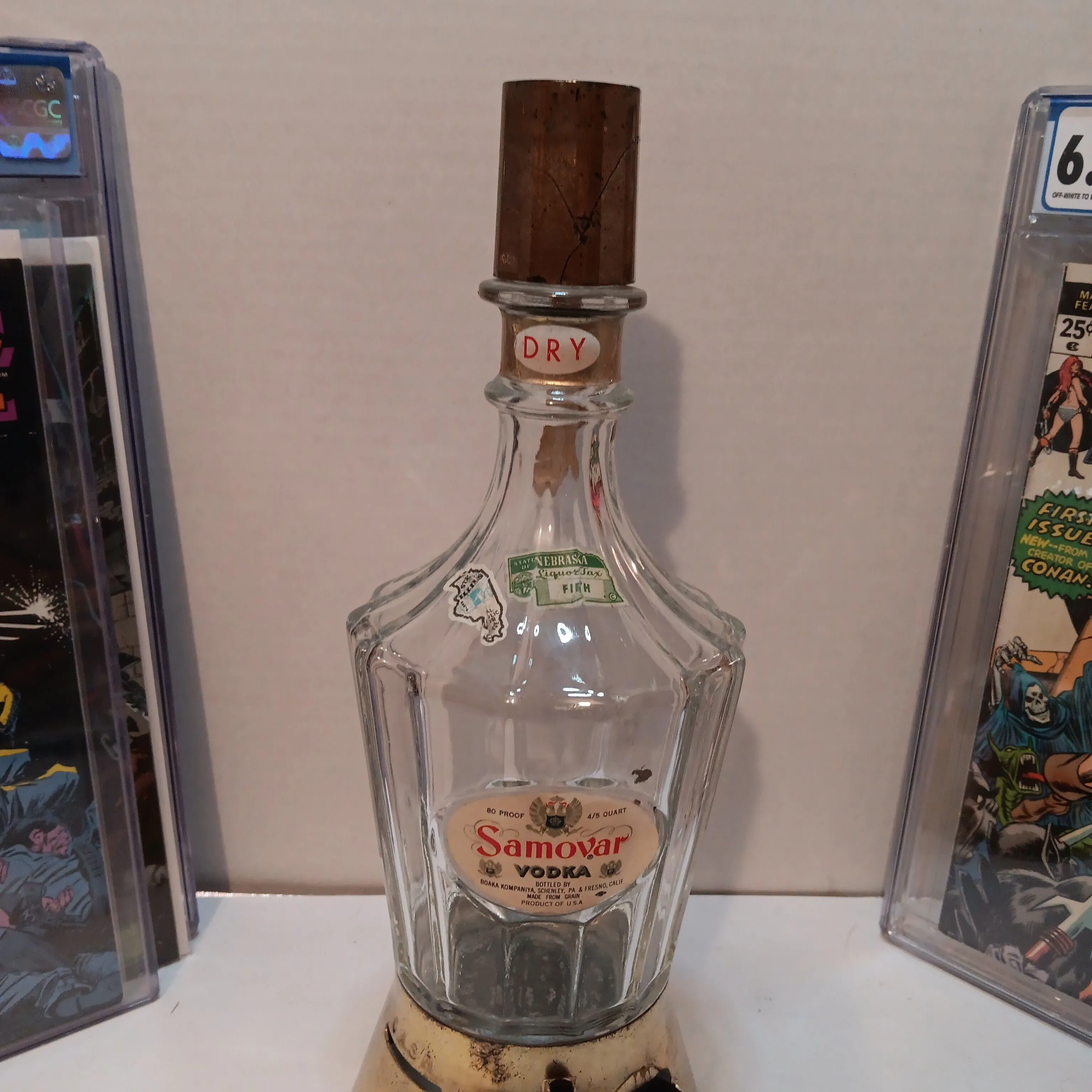 Product image for Vintage Samovar Vodka bottle (Empty)