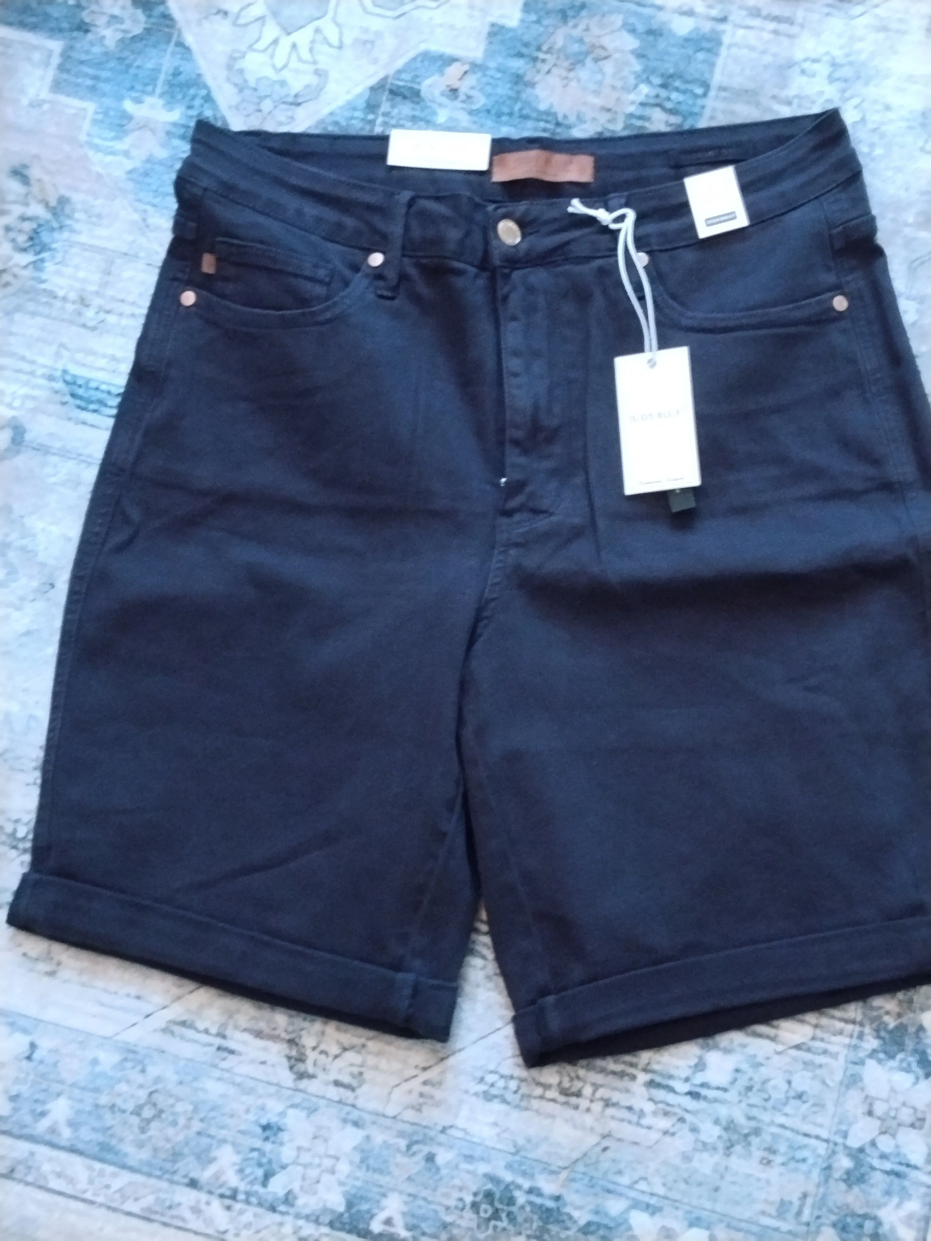 931a75e4-d3d0-4eaa-8fb1-1a5010d7edc7