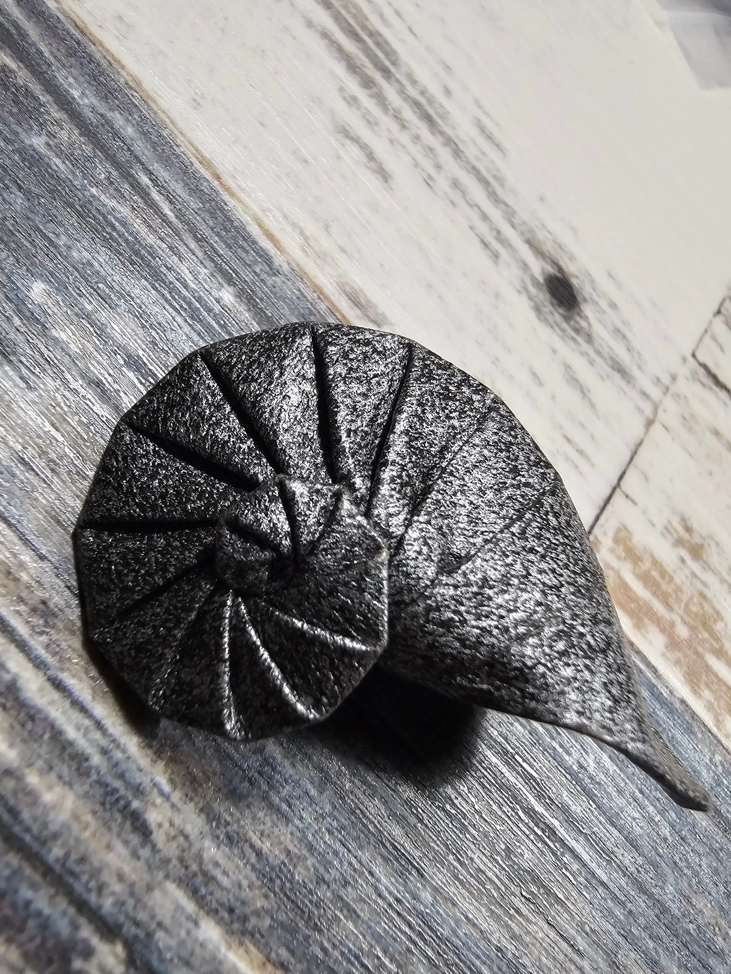 Product image for crafted origami metallic gray Navel Shell pin