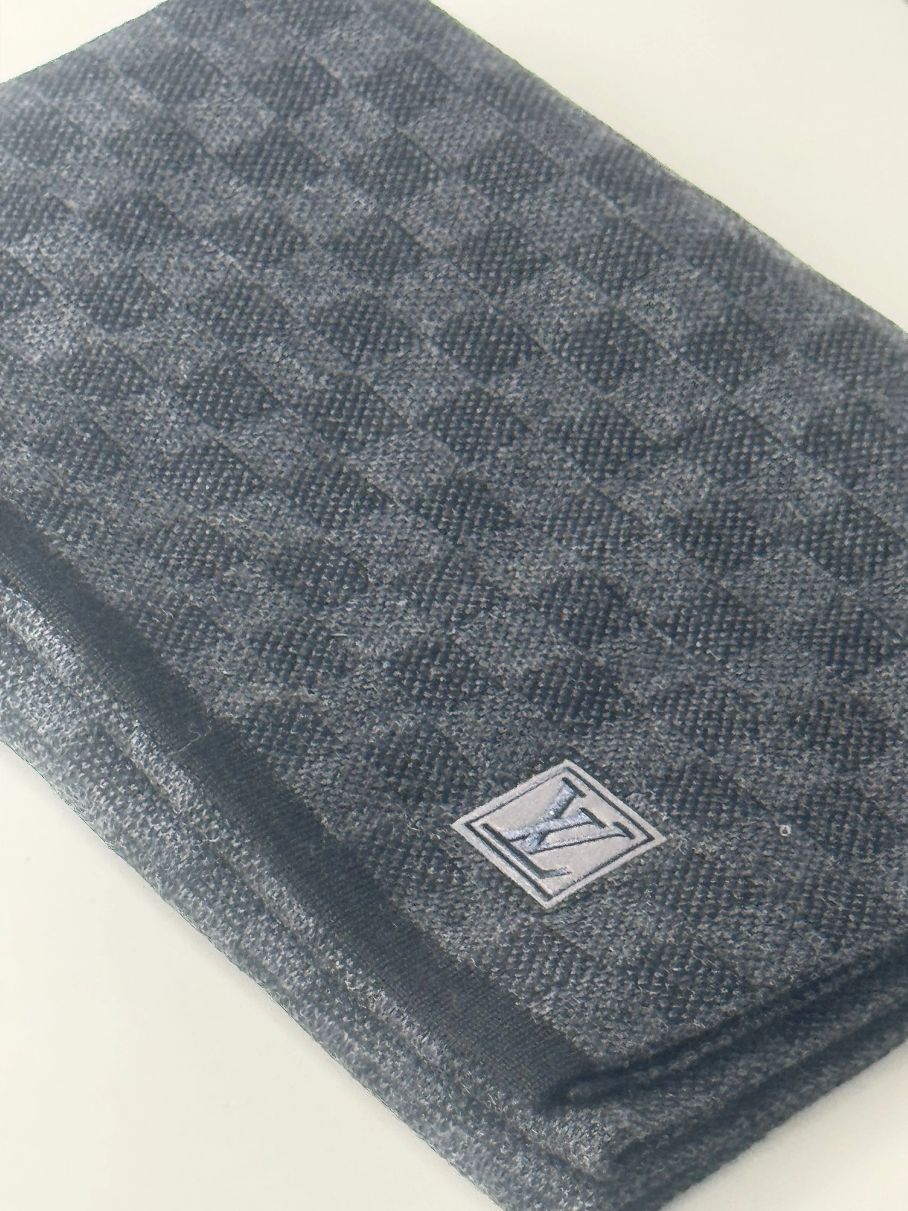 Product image for Louis Vuitton Knit Scarf