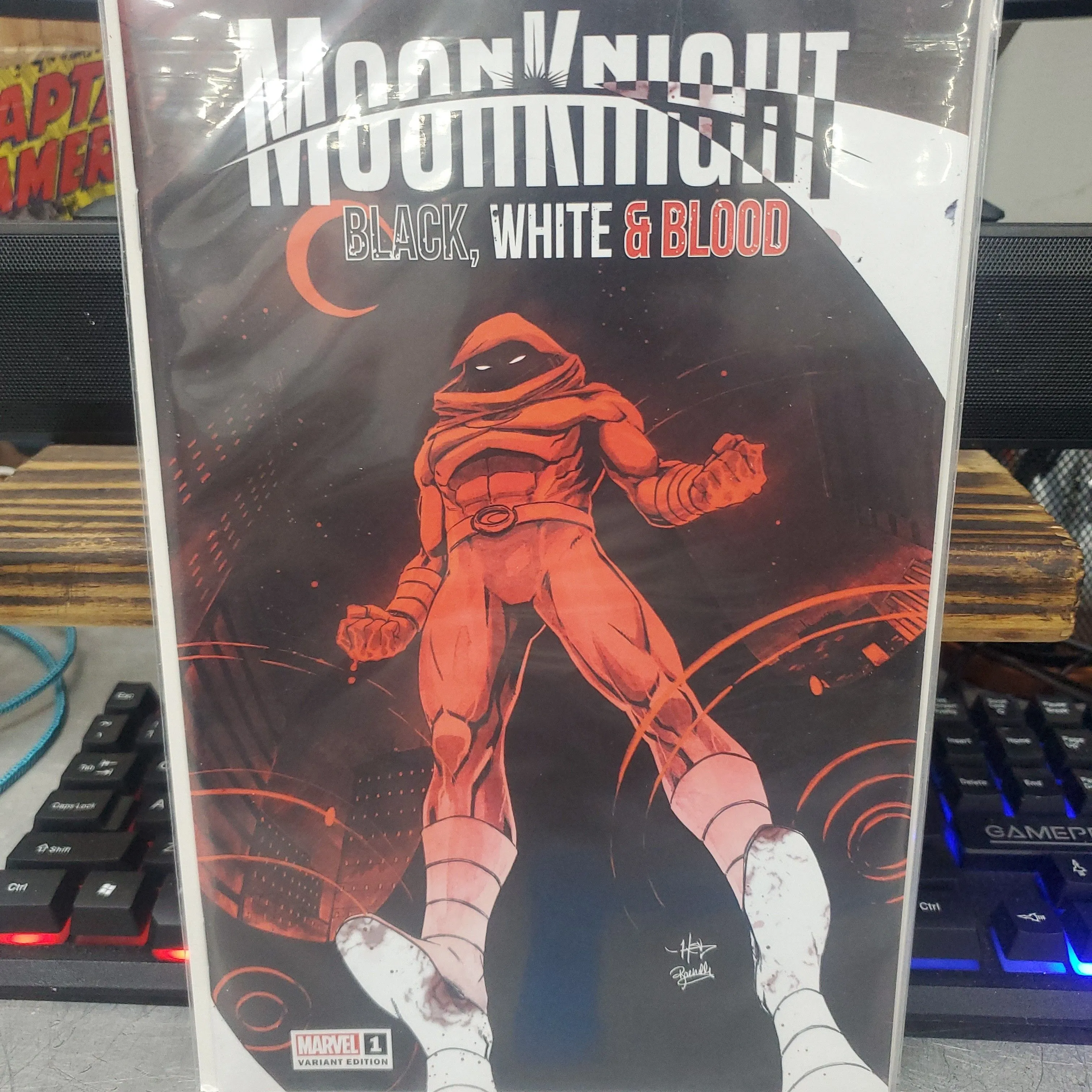 Product image for Moon Knight: Black, White & Blood #1 Lee Cover (2022)