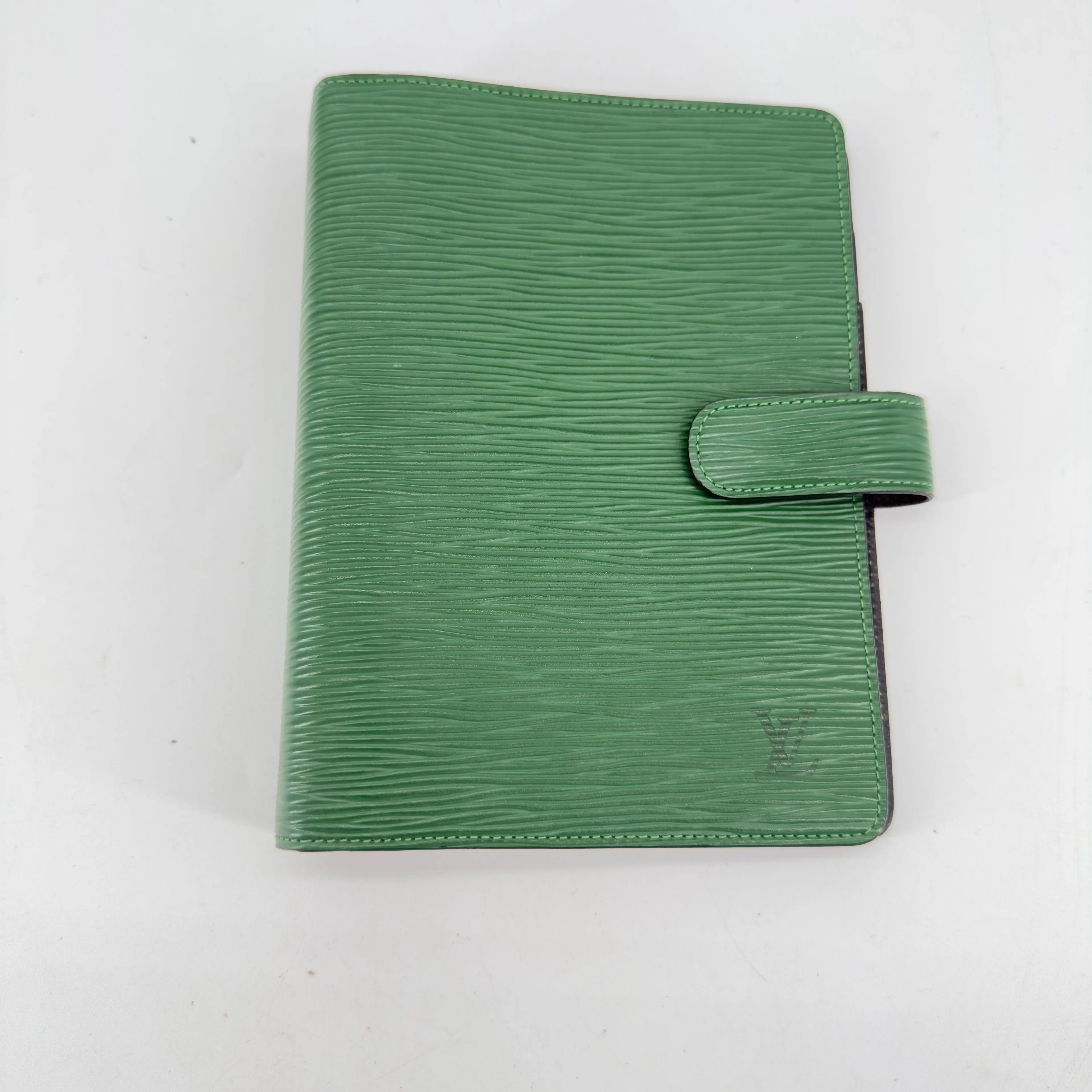 Product image for 515 💚 Louis Vuitton Epi Leather Agenda MM in Green – Elegant & Functional Organizer 
