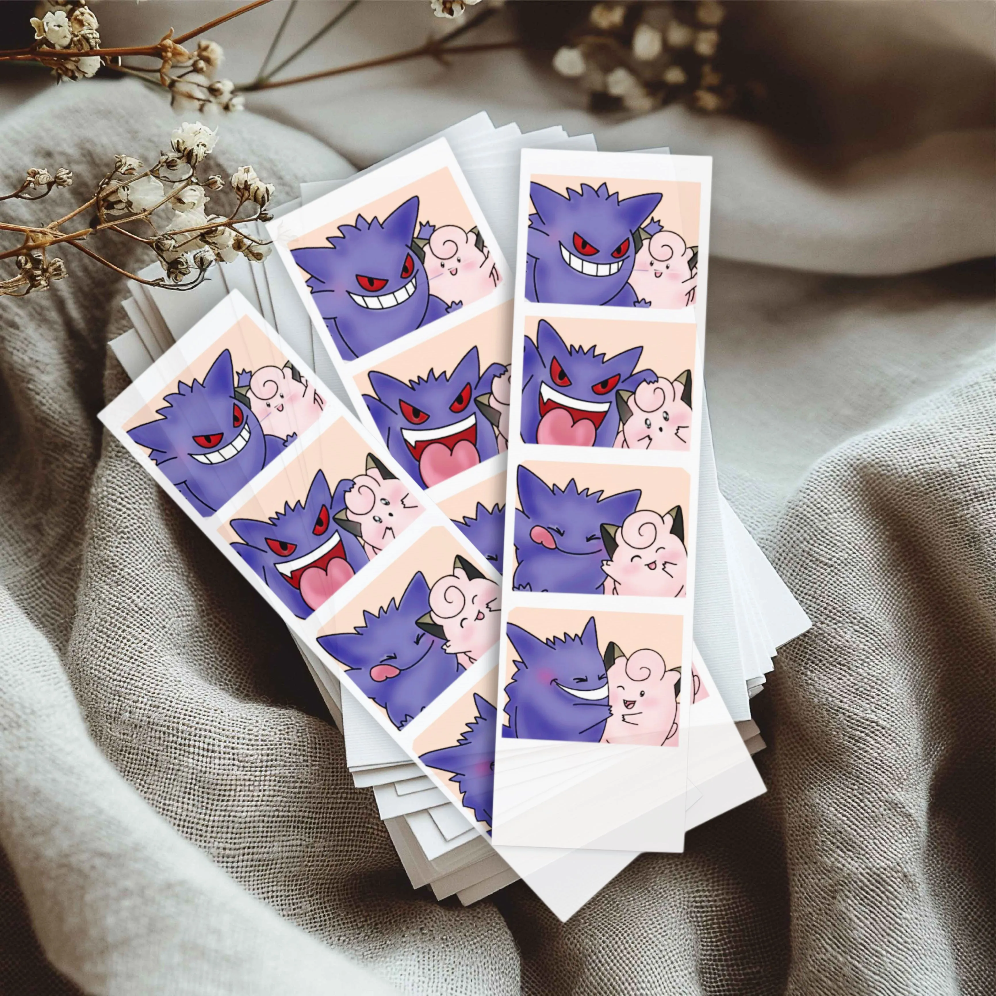 Product image for Gengar & Clefairy photobooth Magnet