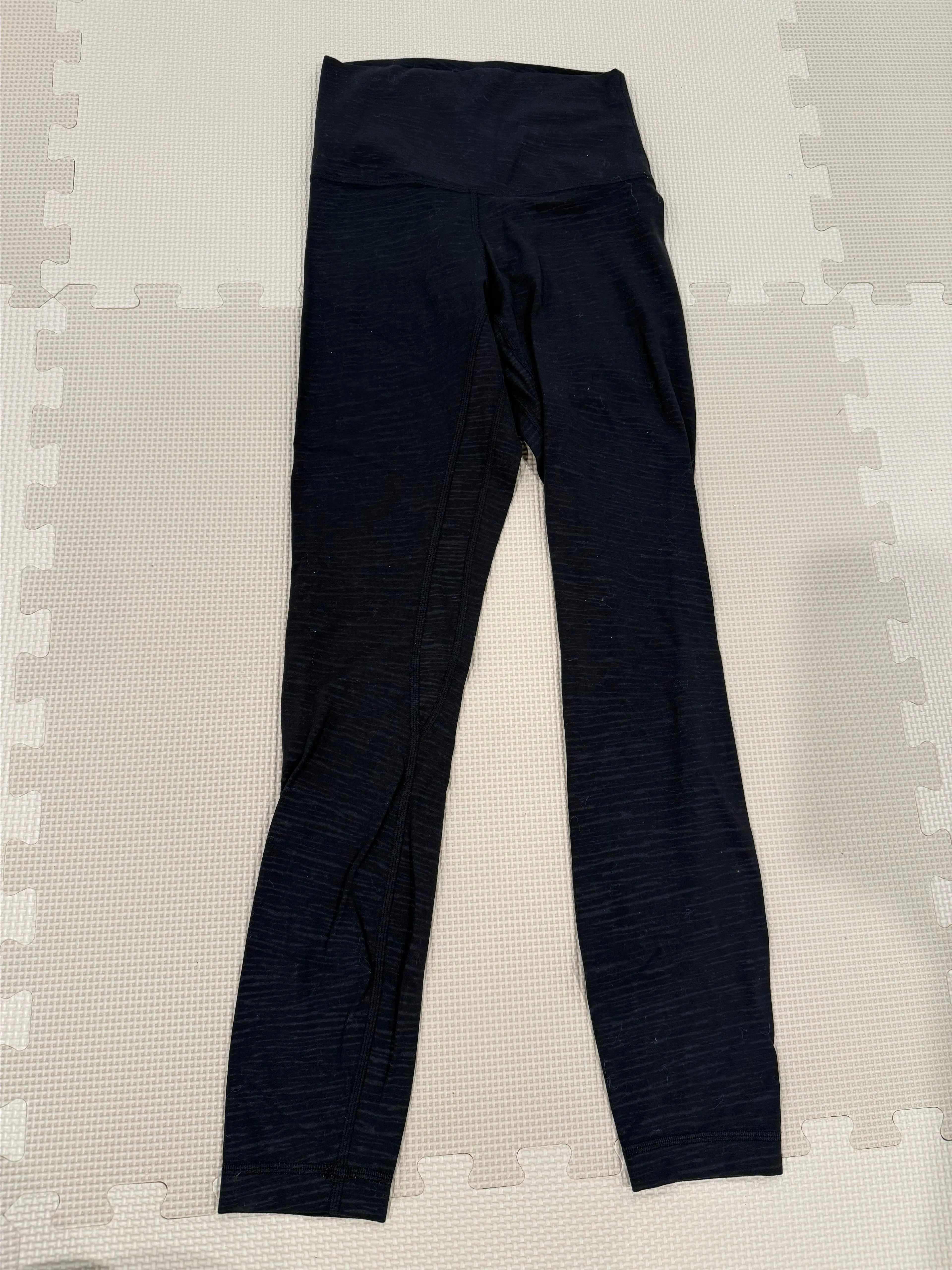 Product image for Lululemon size 2 align leggings