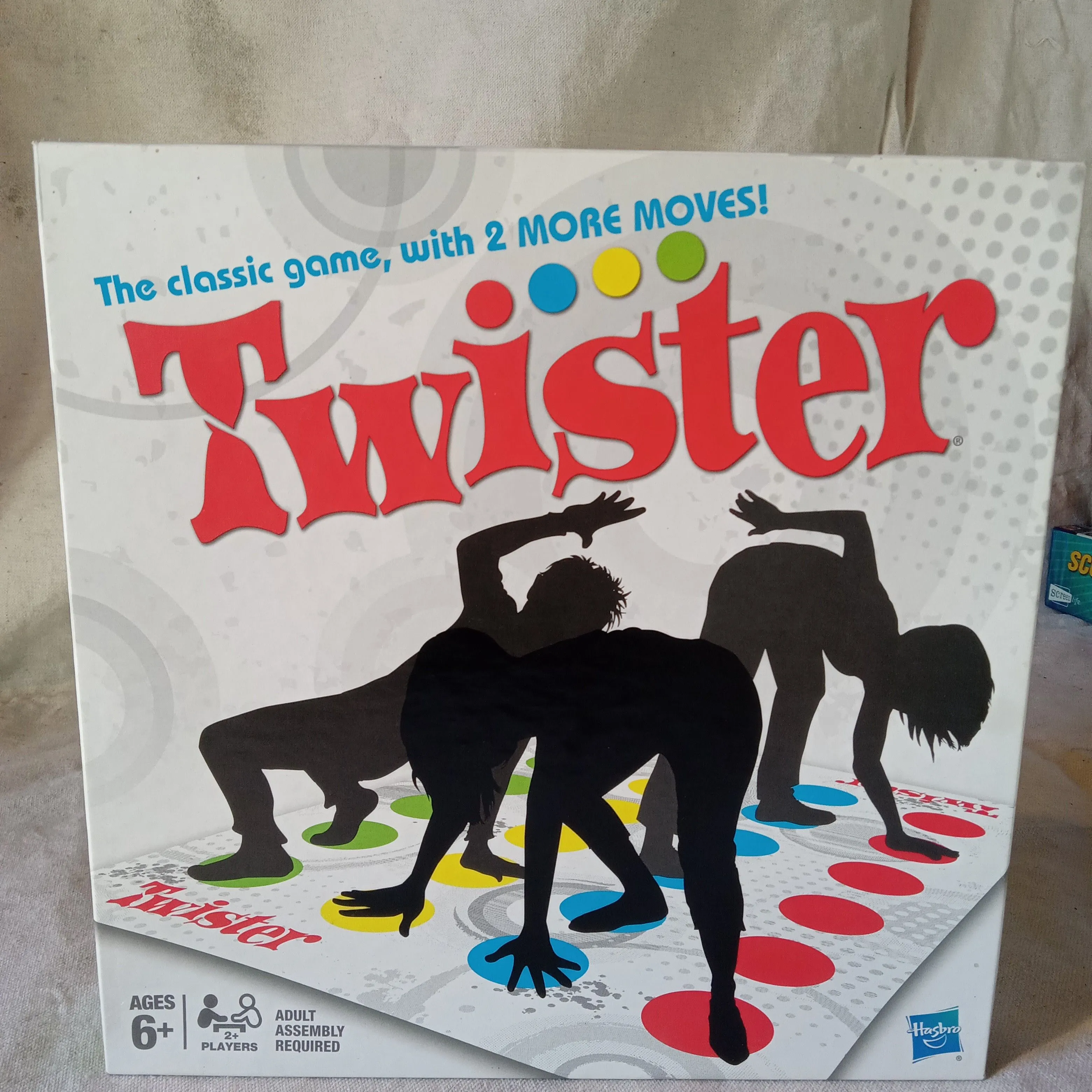 Twister board game hi-res stock photography and images - Alamy, image size:3120x3120