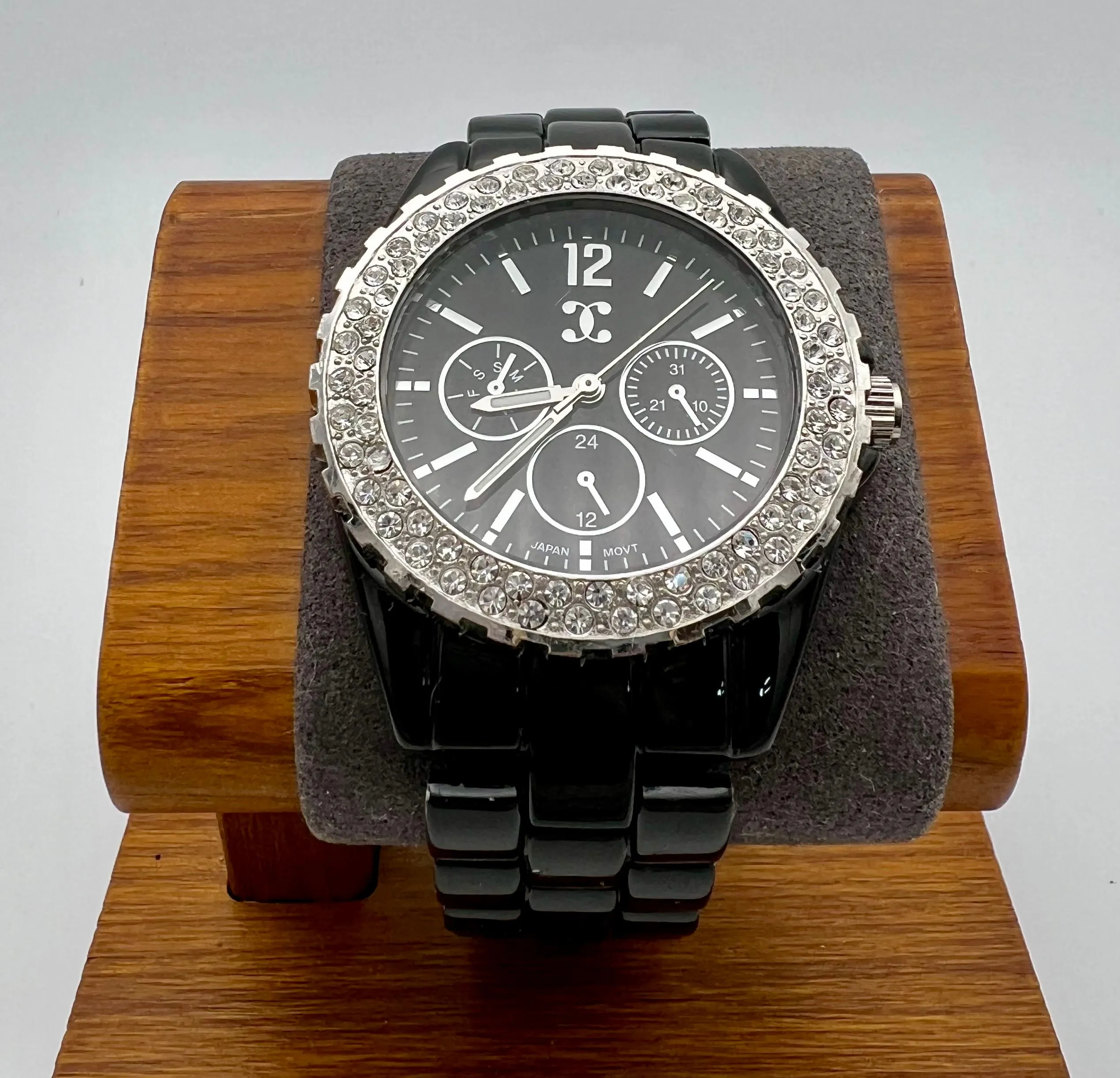 Product image for Men's or women's black watch with jeweled bezel