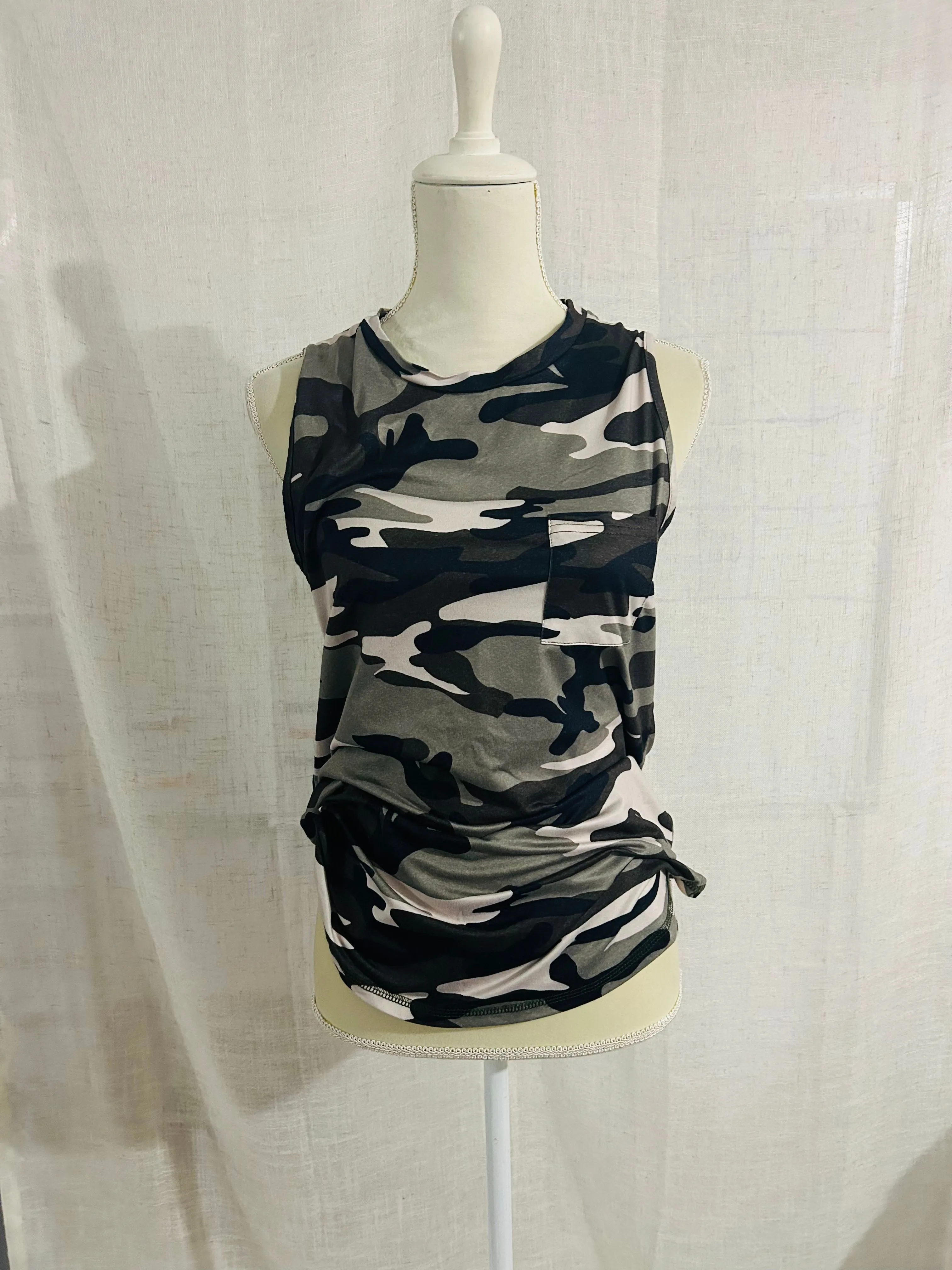 Product image for Camo Top-size medium