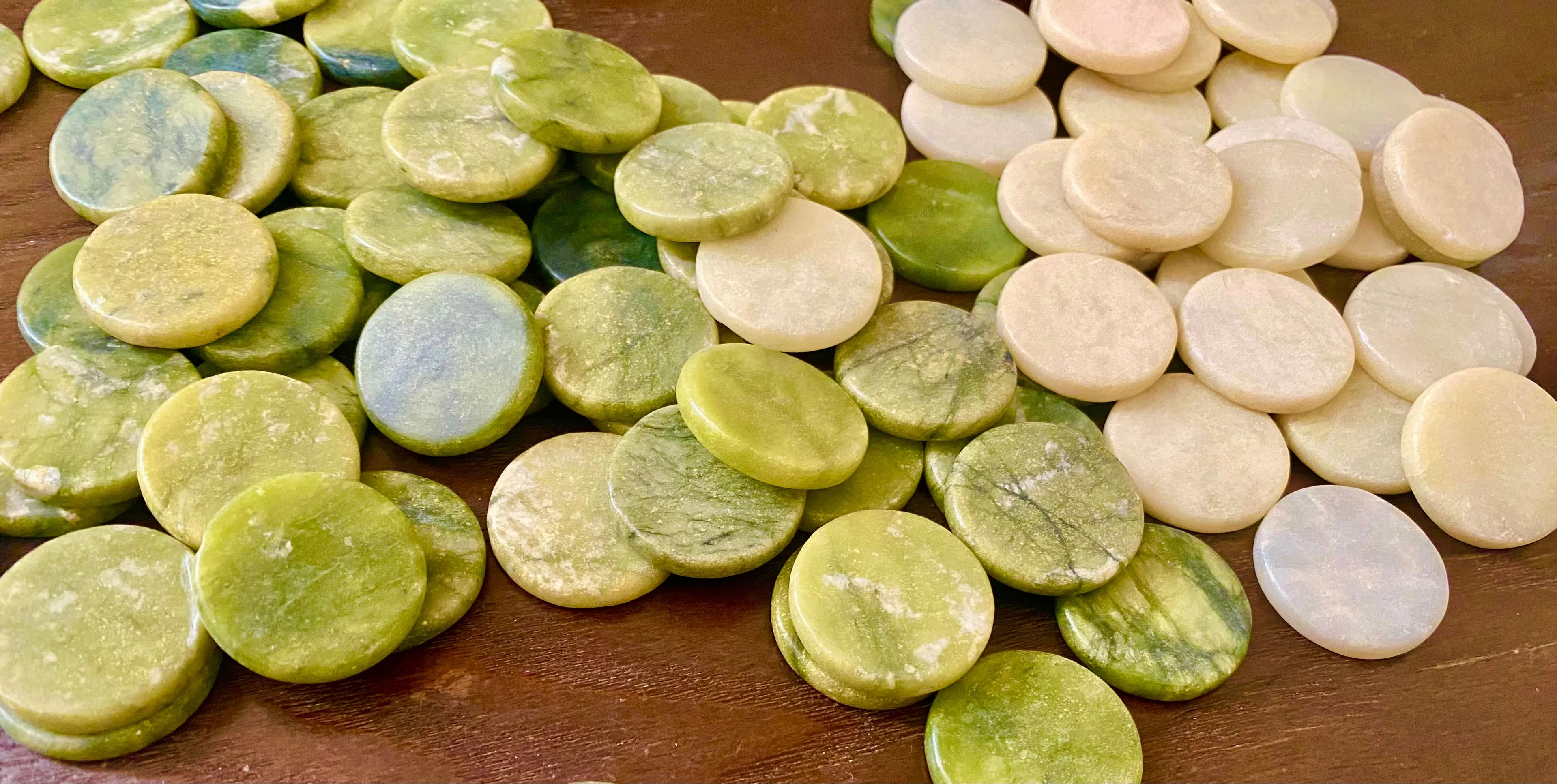 Product image for 5 PCS Good luck jade stone