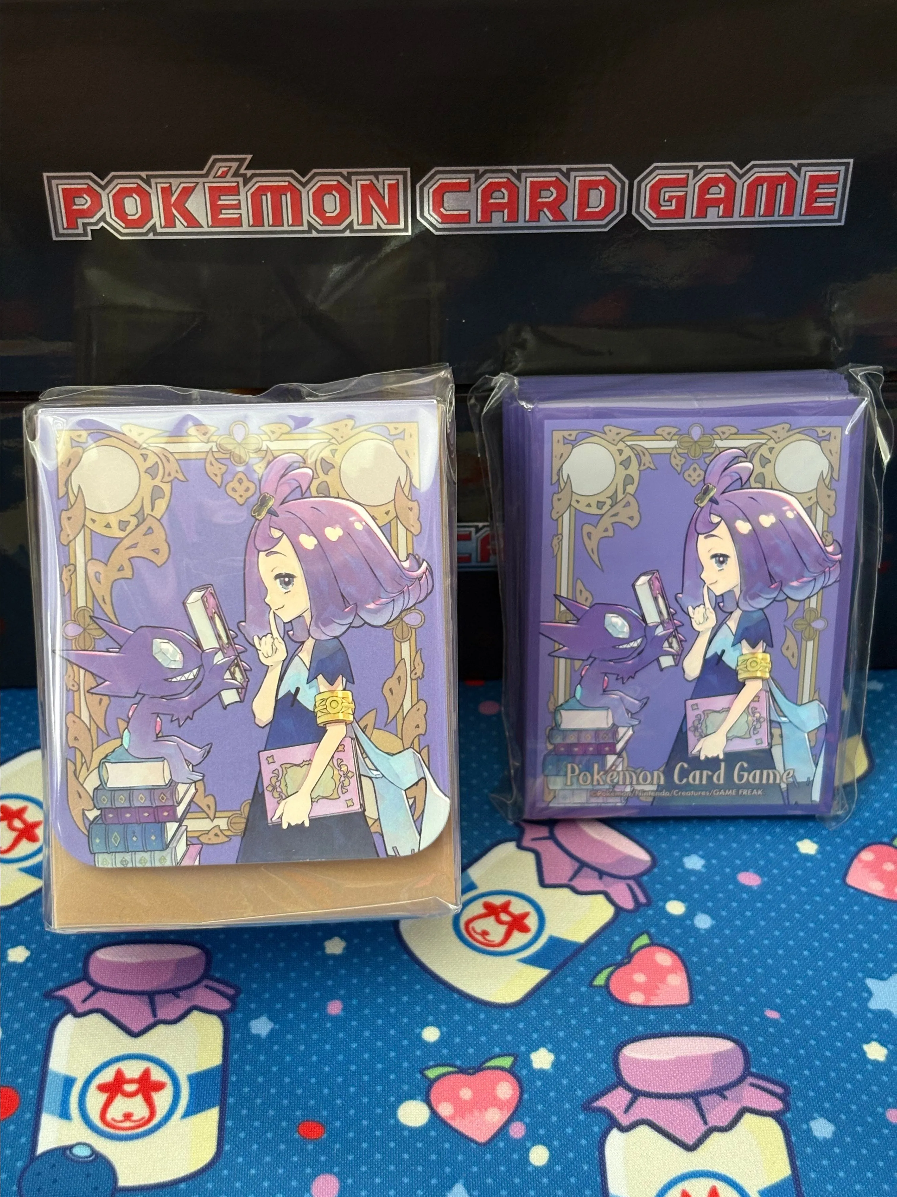 acerola card sleeves Custom Sleeves