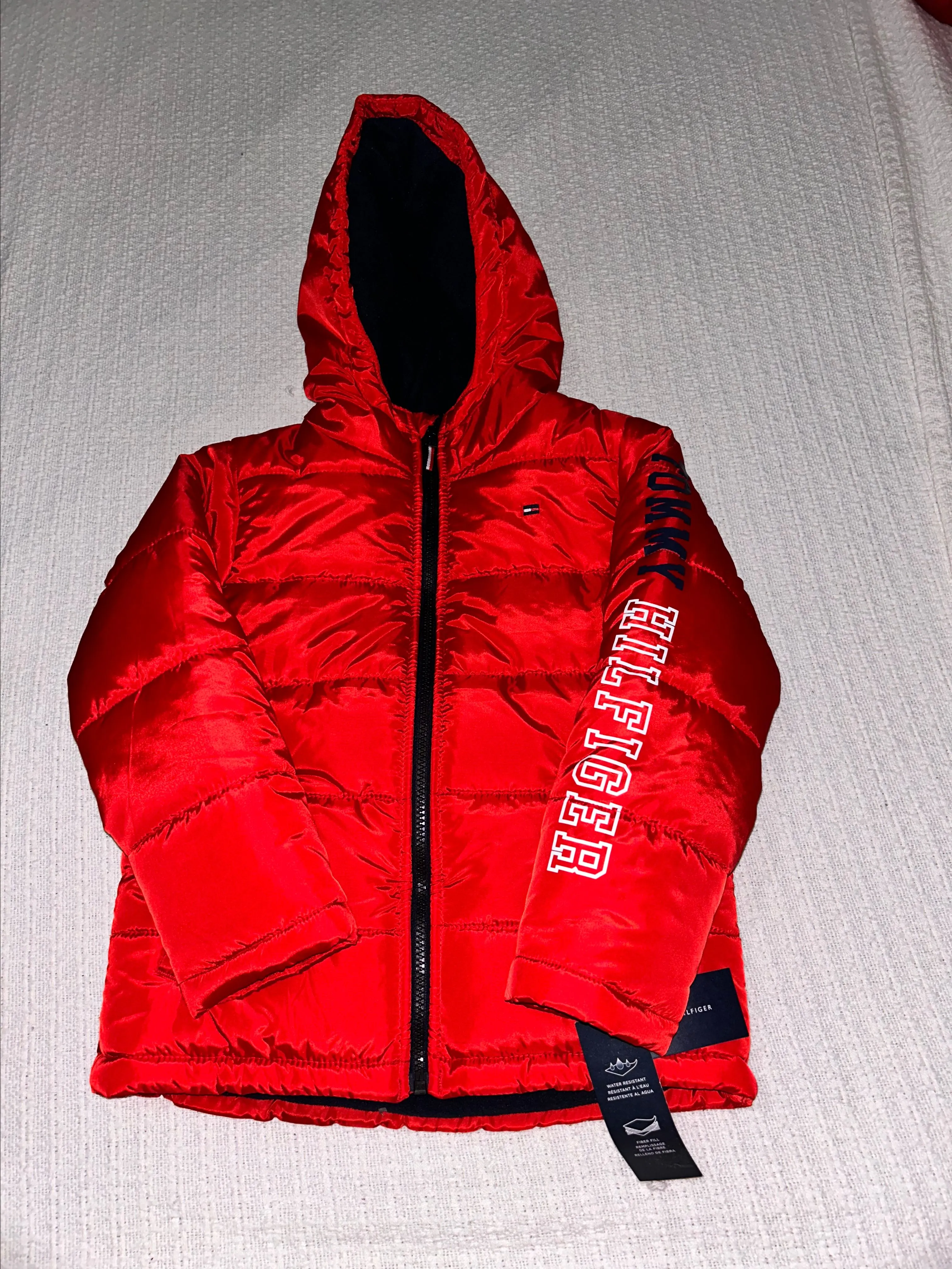 Product image for Tommy Hilfiger puffer coat size 6 boys