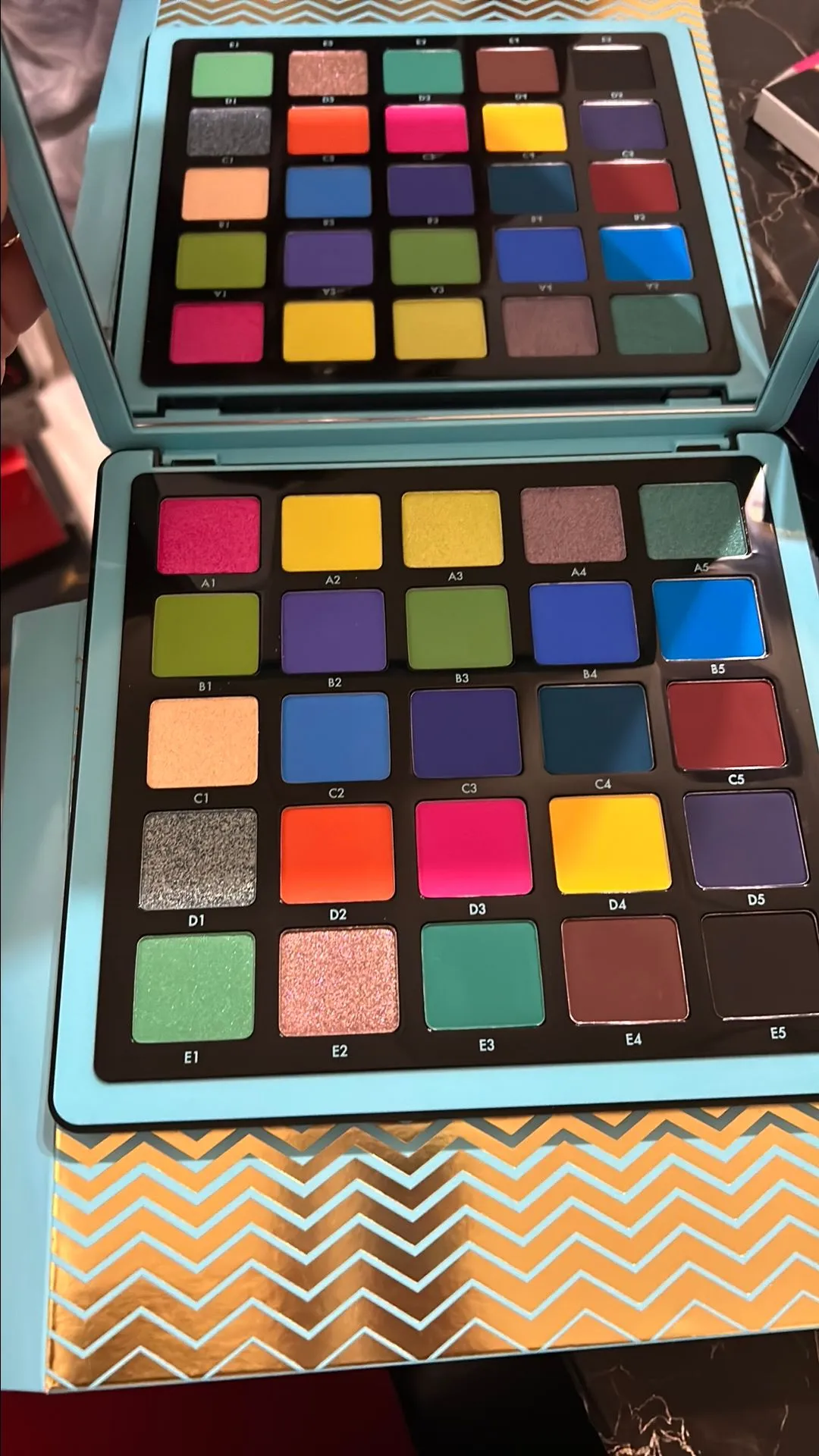 Product image for ABH shadow pallete