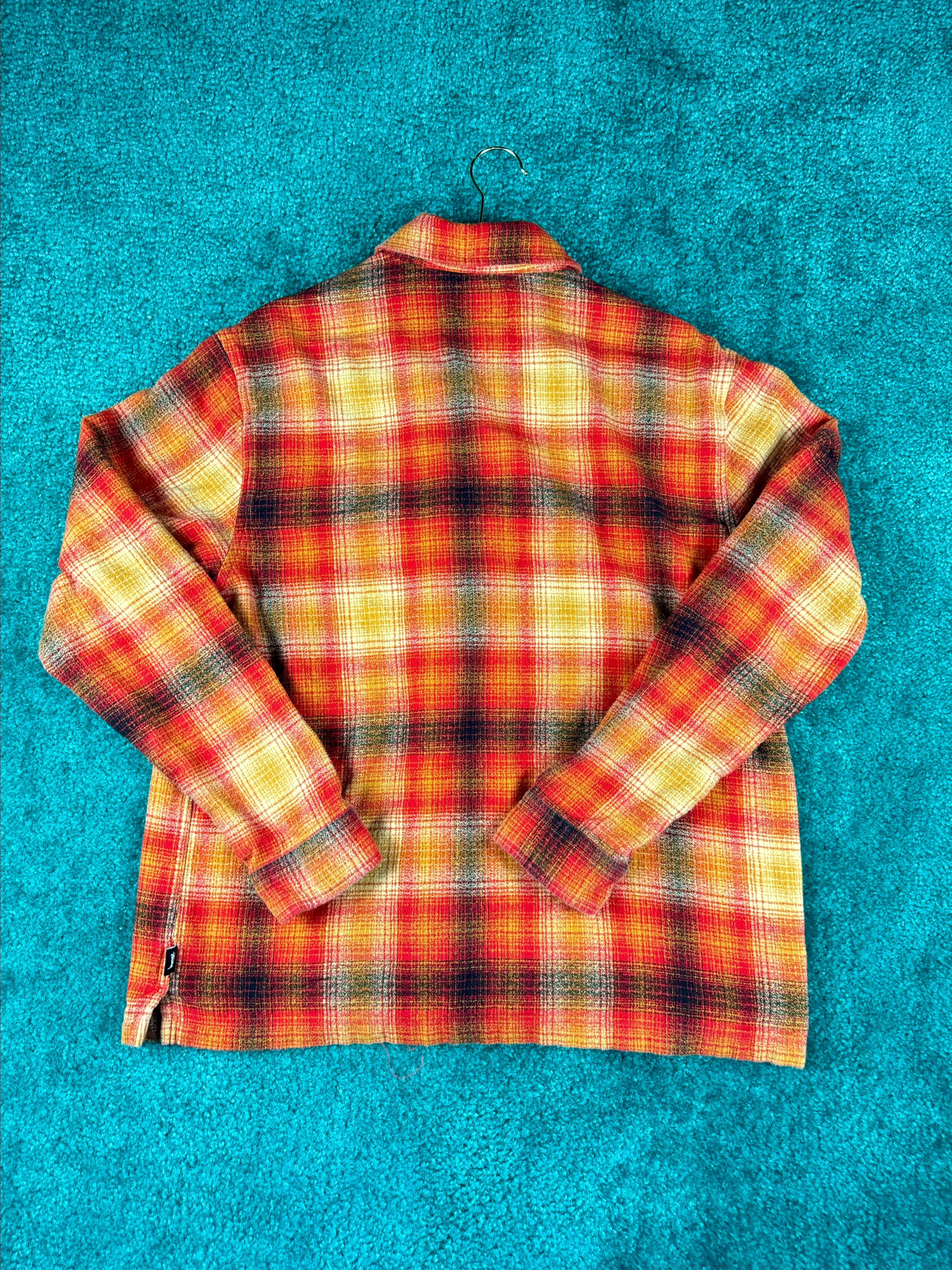 Listing Image Blurred Background