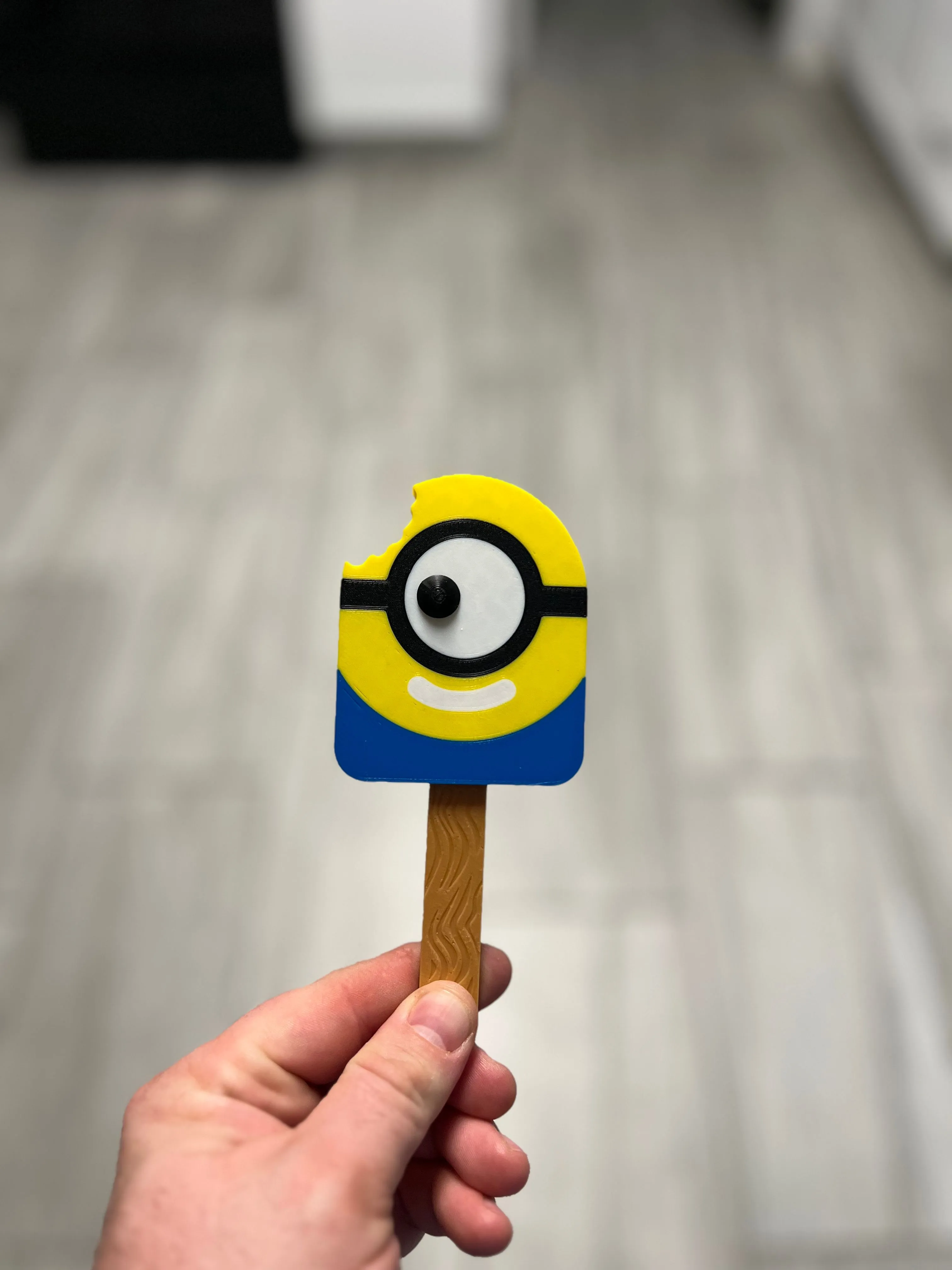 Product image for Minion Popsicle Magnet Left Eye