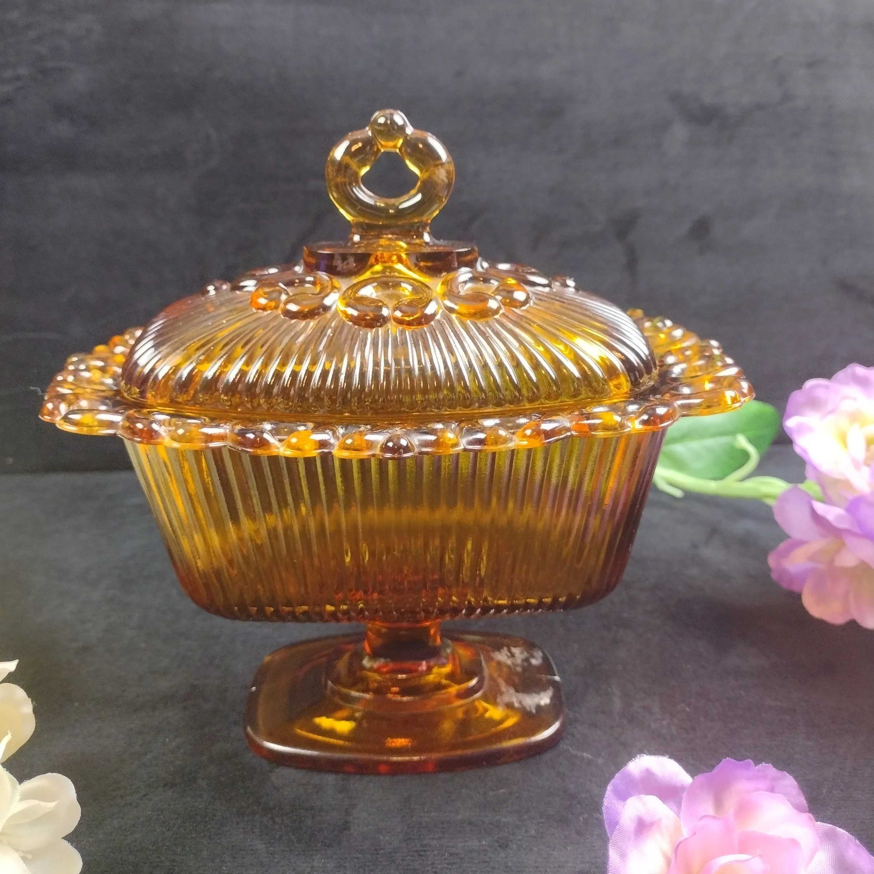 Product image for Vintage INDIANA GLASS Lace Edge Amber Oblong Candy Box Dish Lid Pedestal 1471