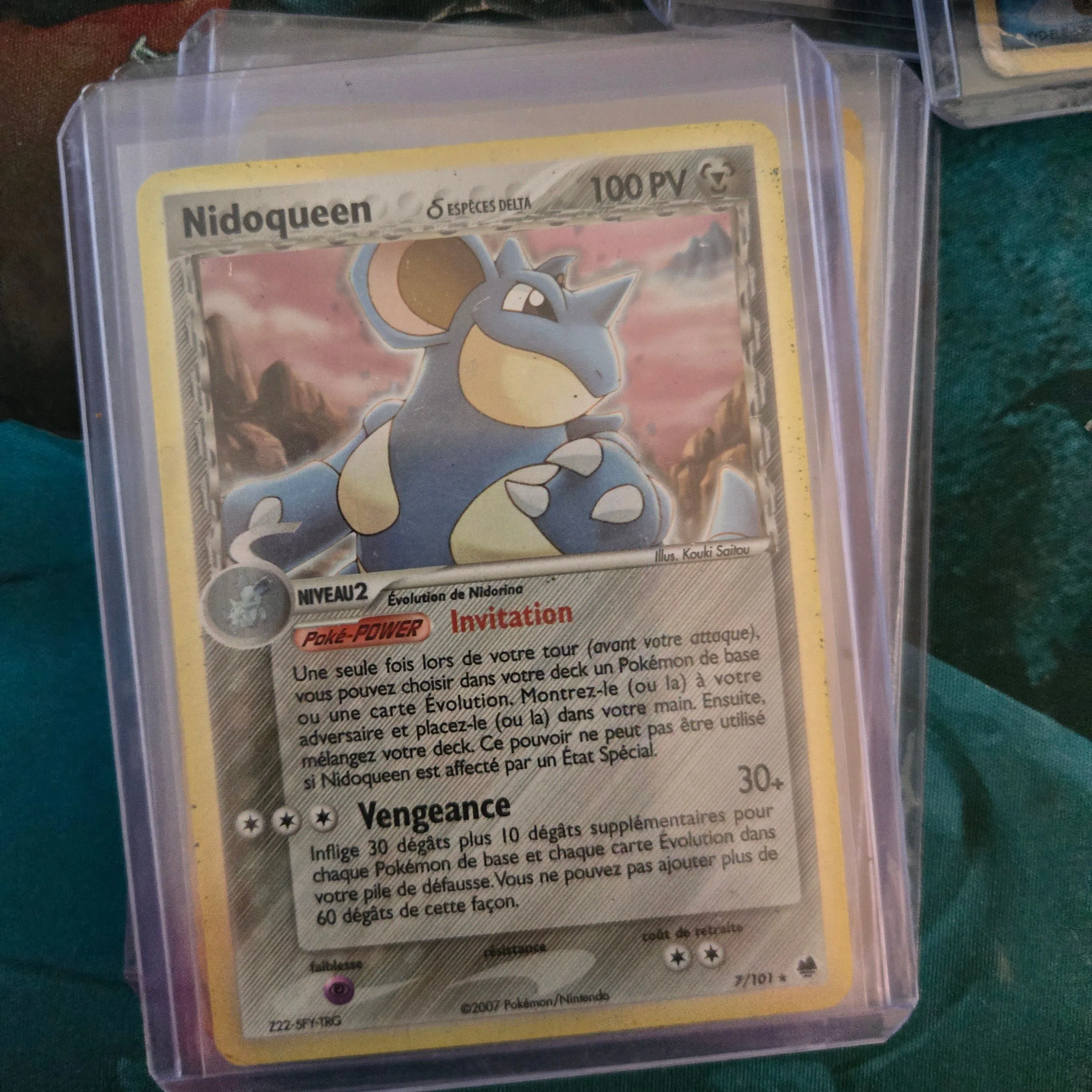 Product image for nidoqueen espèce delta reverse 7/101