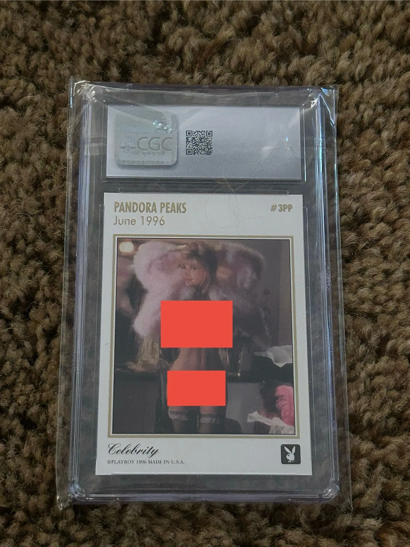 Listing Image Blurred Background