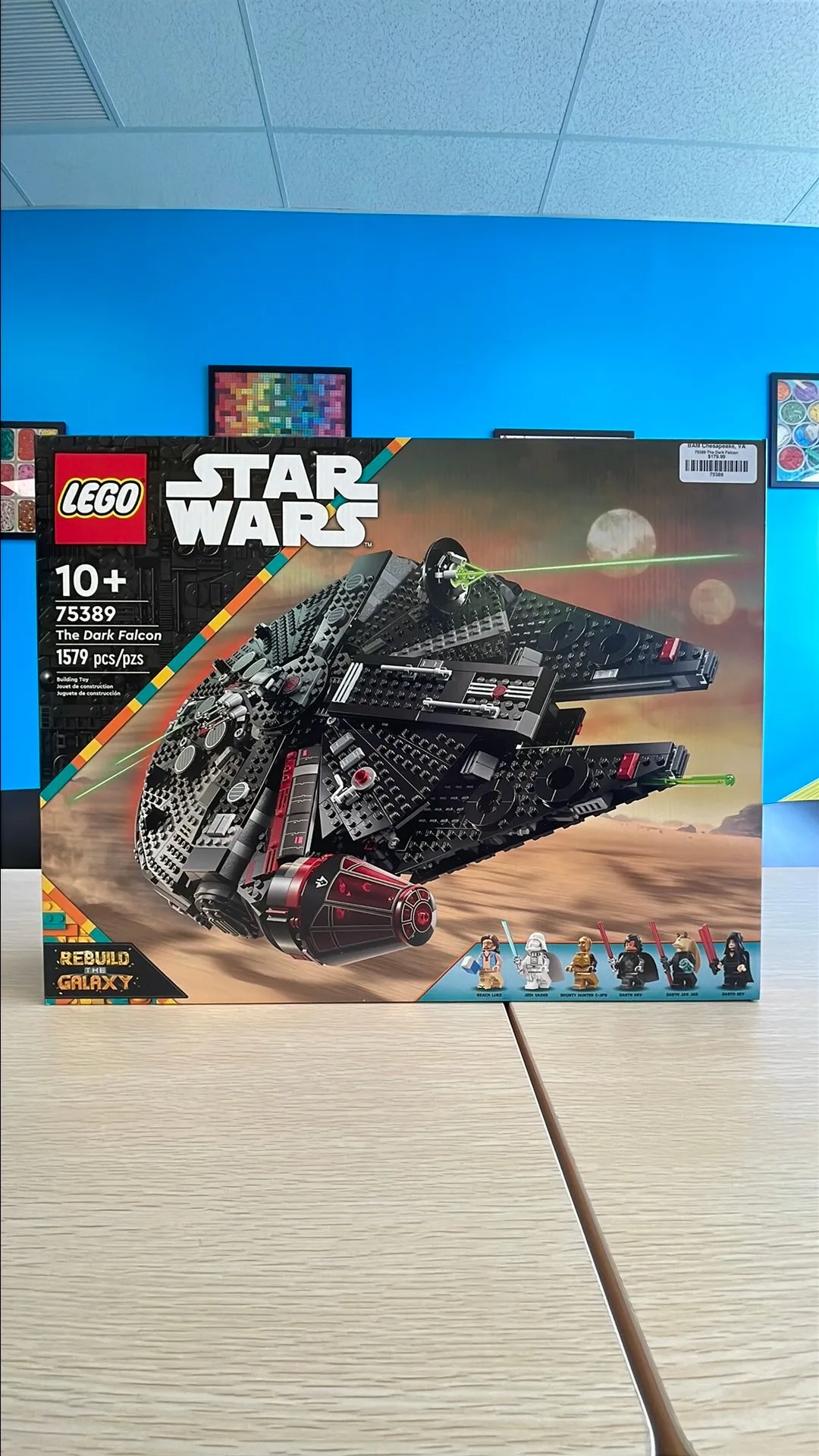 Product image for 75389 The Dark Falcon