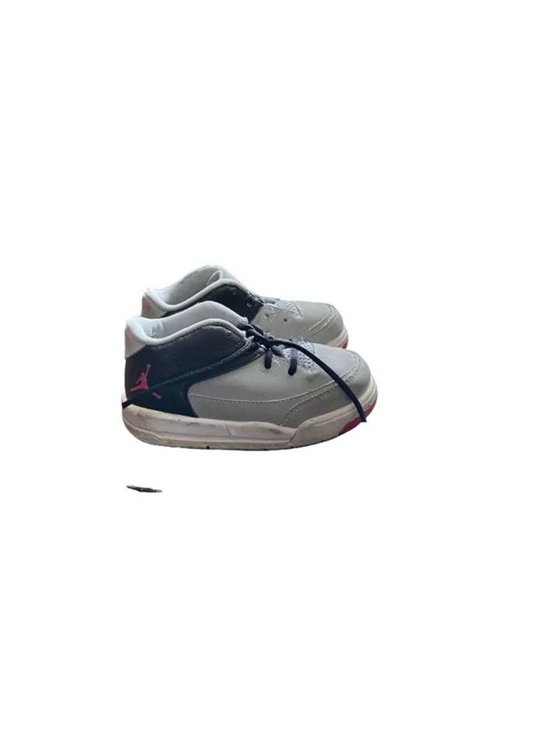 Listing Image Blurred Background